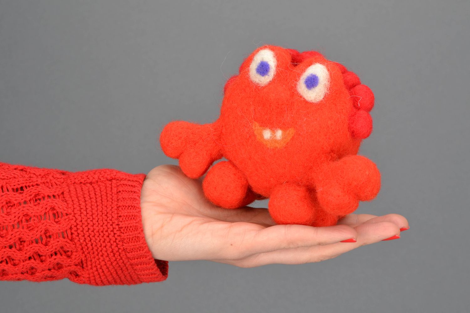 Designer wool toy in the shape of little crab photo 2