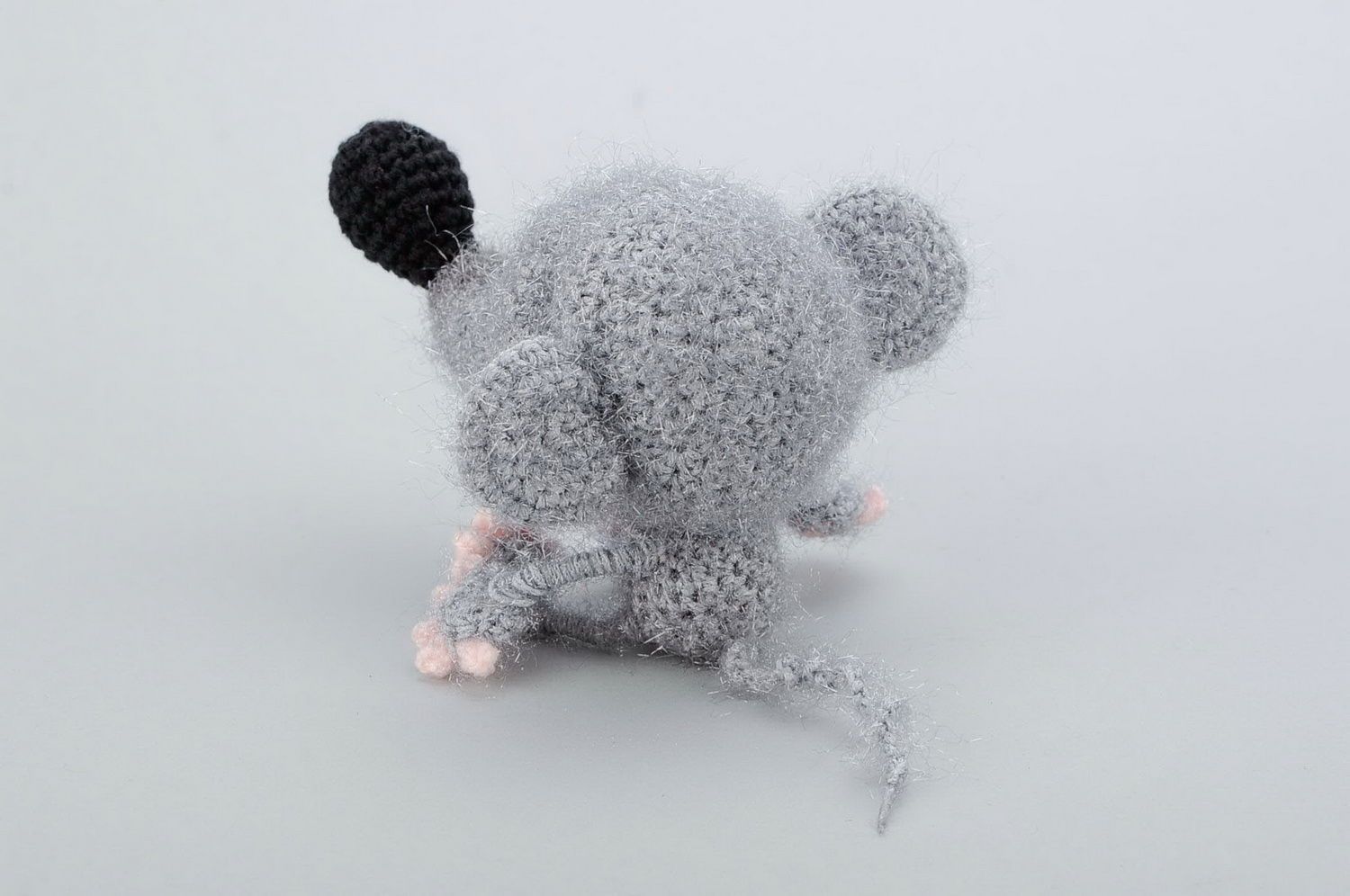 Knitted toy Little mouse photo 5