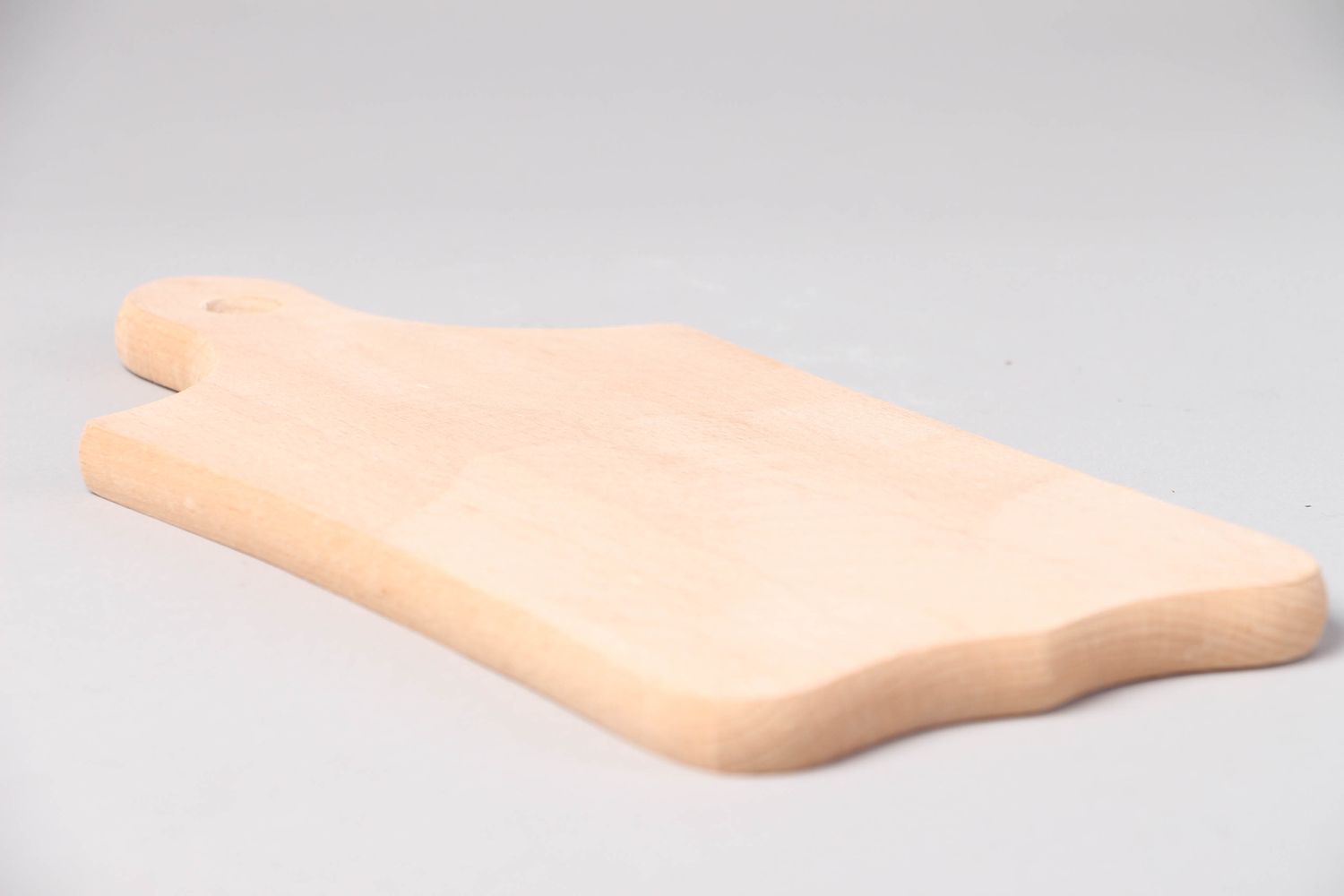 Wooden blank chopping board for creative work photo 2