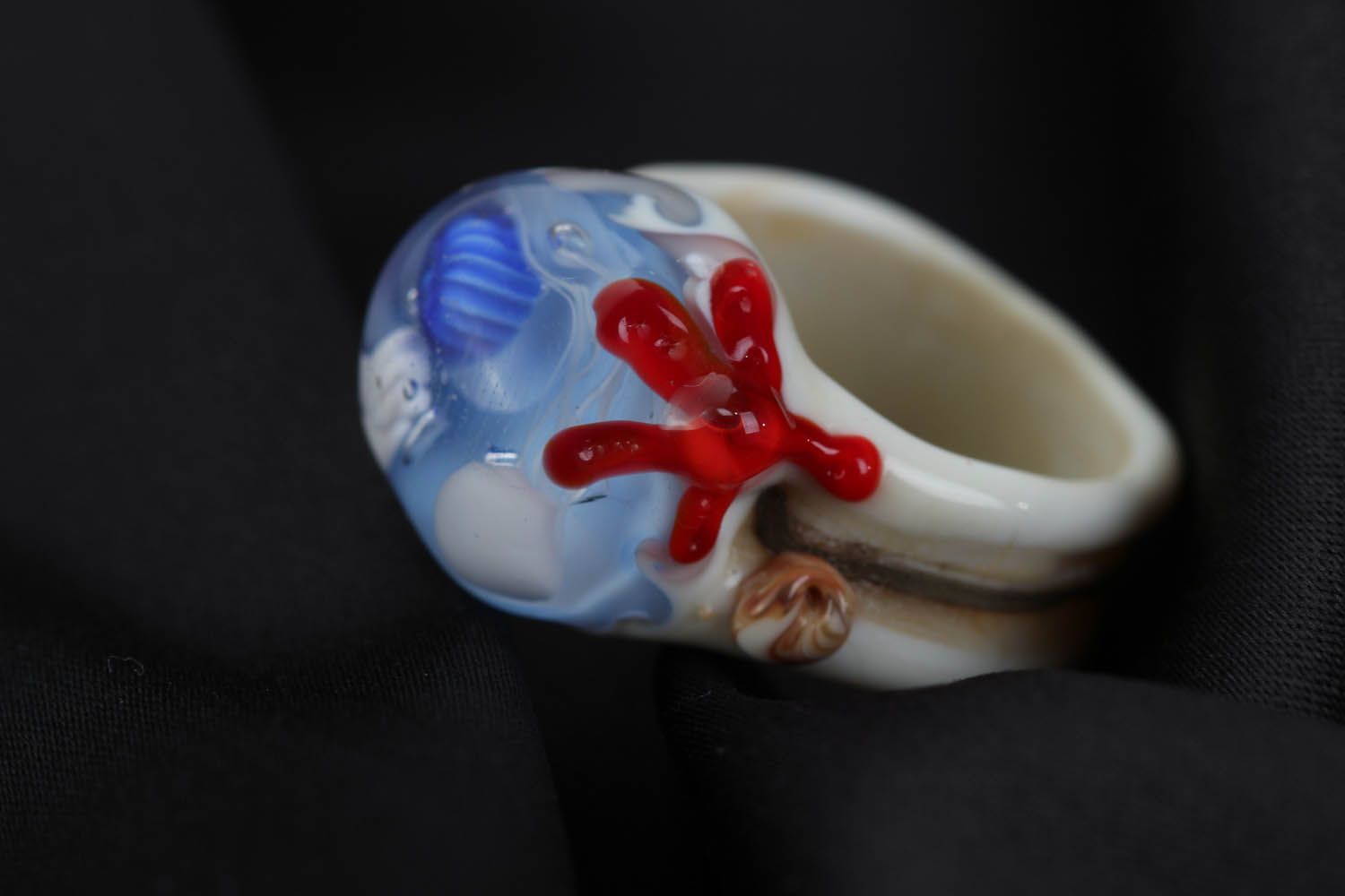 Авторское кольцо из стекла Морская пучина фото 3