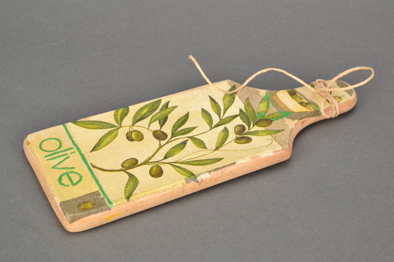 Planche à découper en bois décorative faite main technique de serviettage Olive photo 1