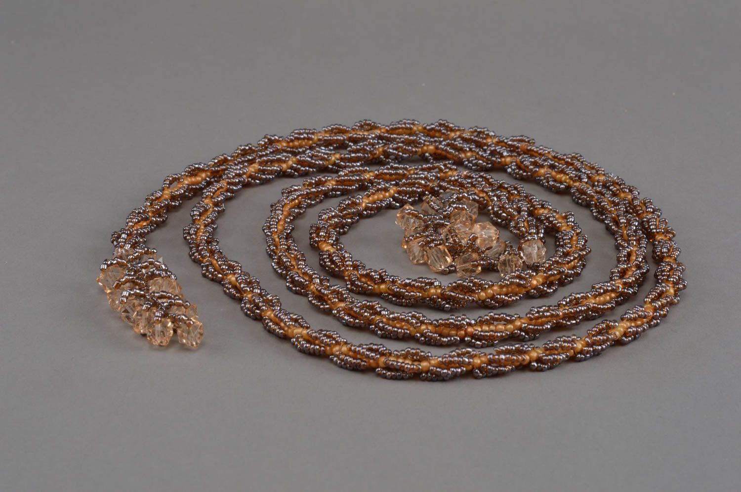 Handmade unusual delicate stylish tiebacks made of beads in bronze color photo 4