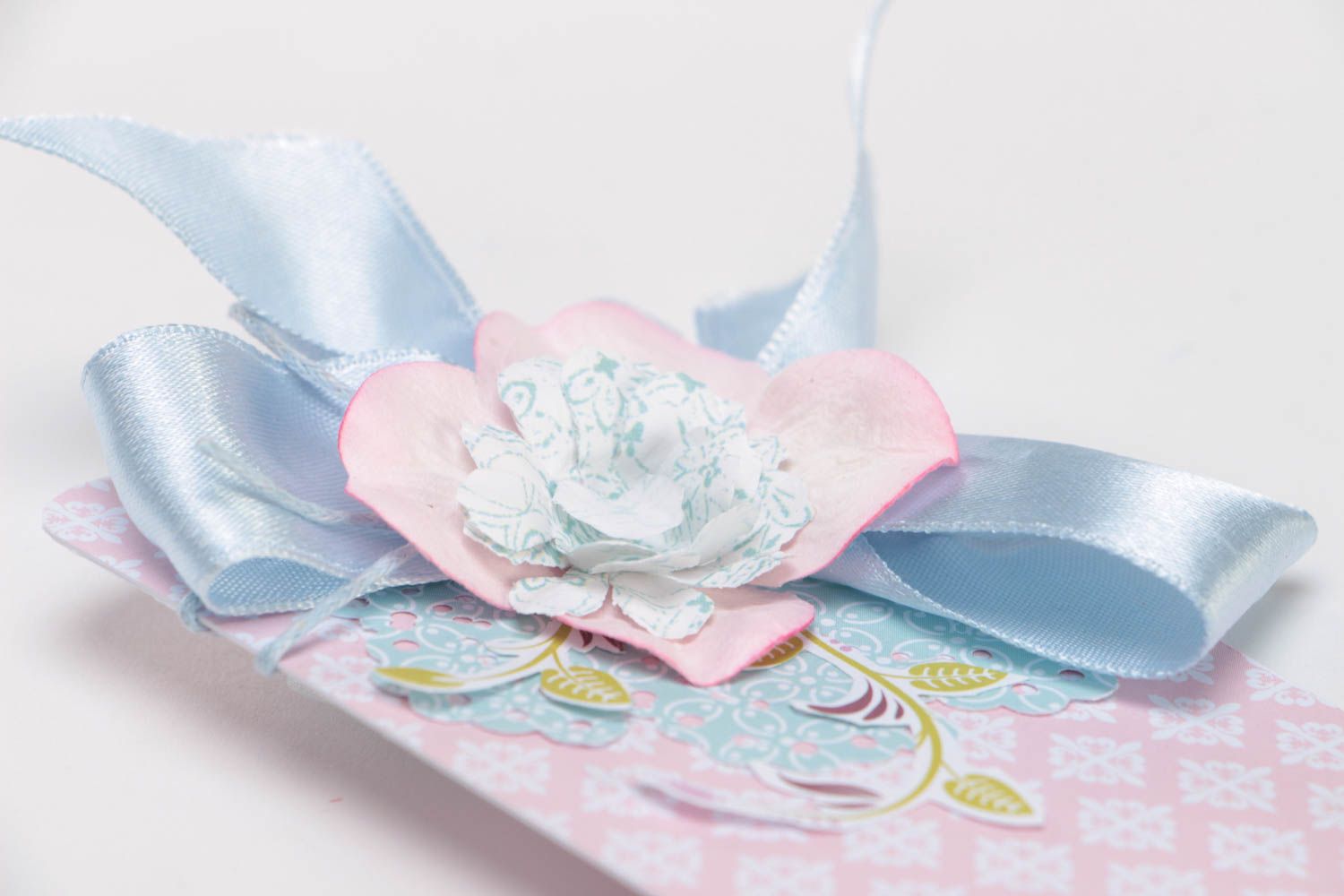 Beautiful small pink handmade scrapbooking gift tag with bow photo 2