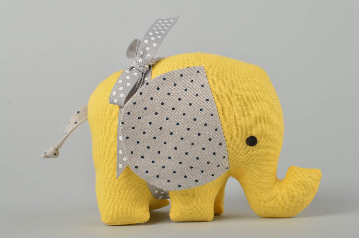Elefantino fatto a mano pupazzo di peluche giocattolo simpatico da bambini foto 2