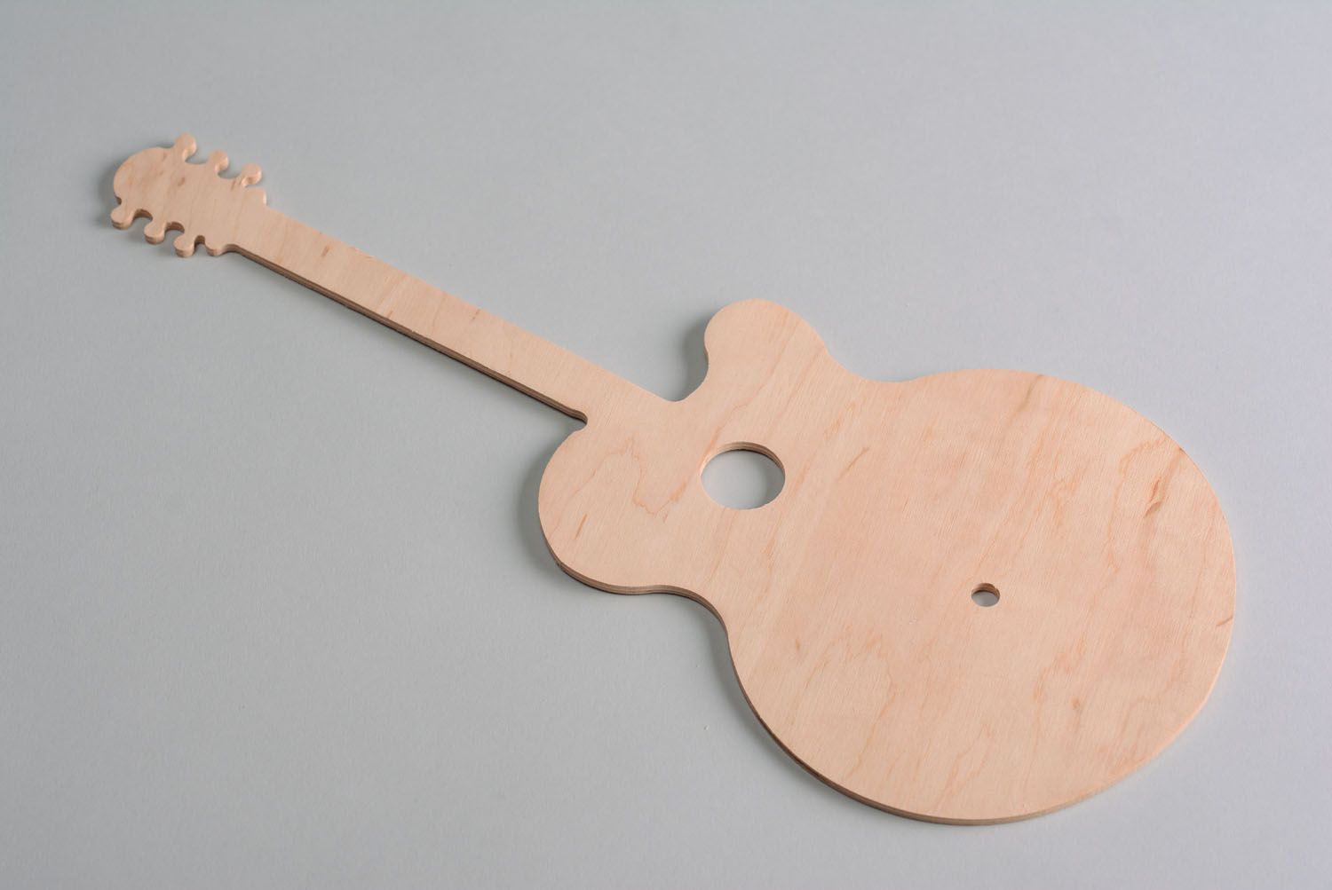 Ébauche pour horloge en bois brut à décorer en forme de guitare fait main photo 2