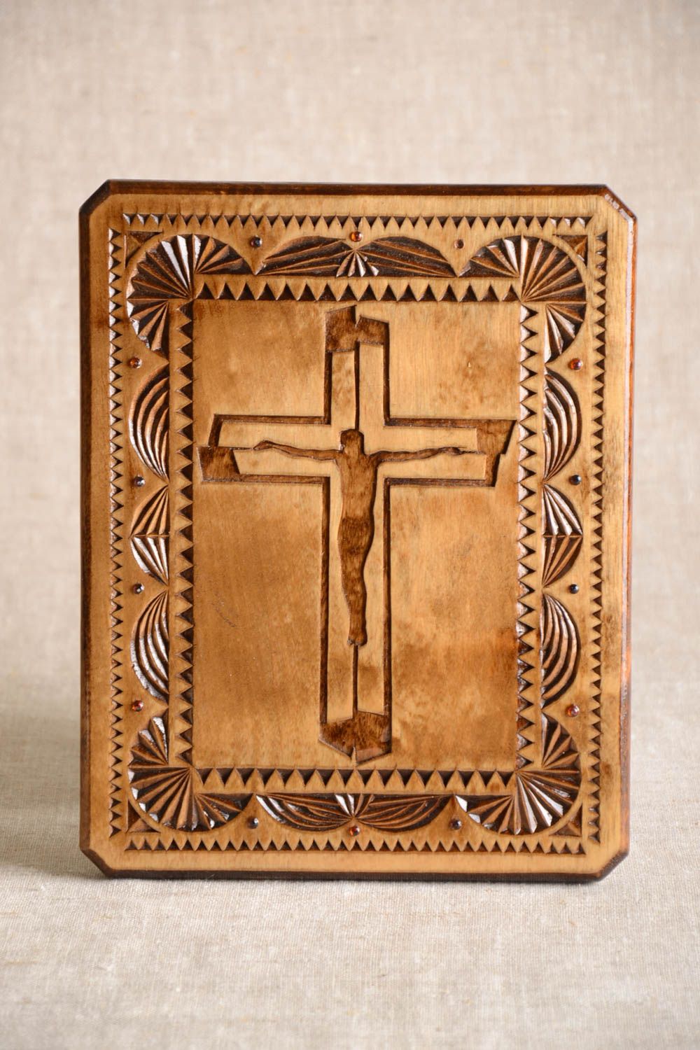 Икона ручной работы икона из дерева с крестом сувенир из дерева для верующих фото 1