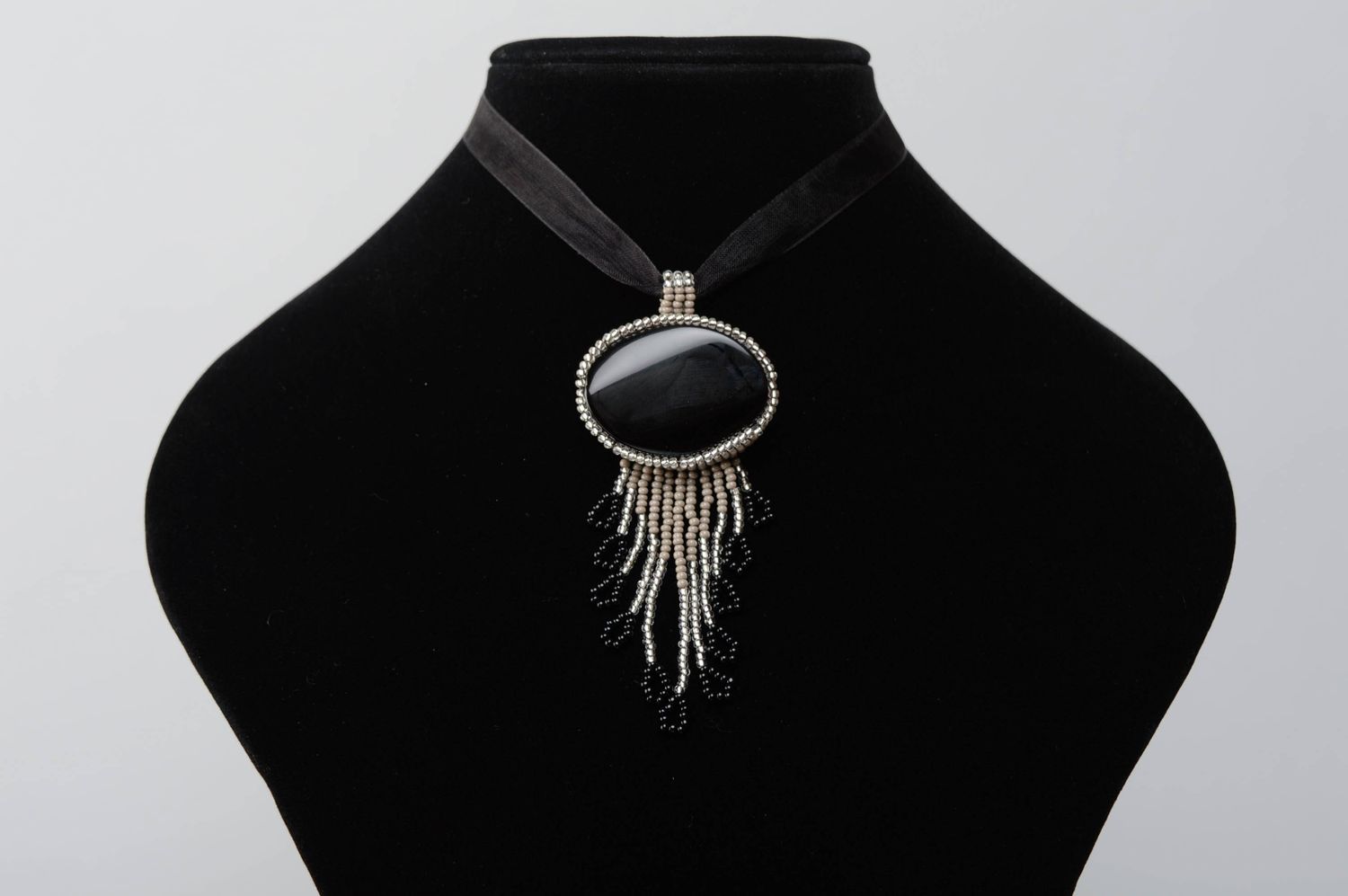 Beaded pendant with black agate and ribbon photo 2