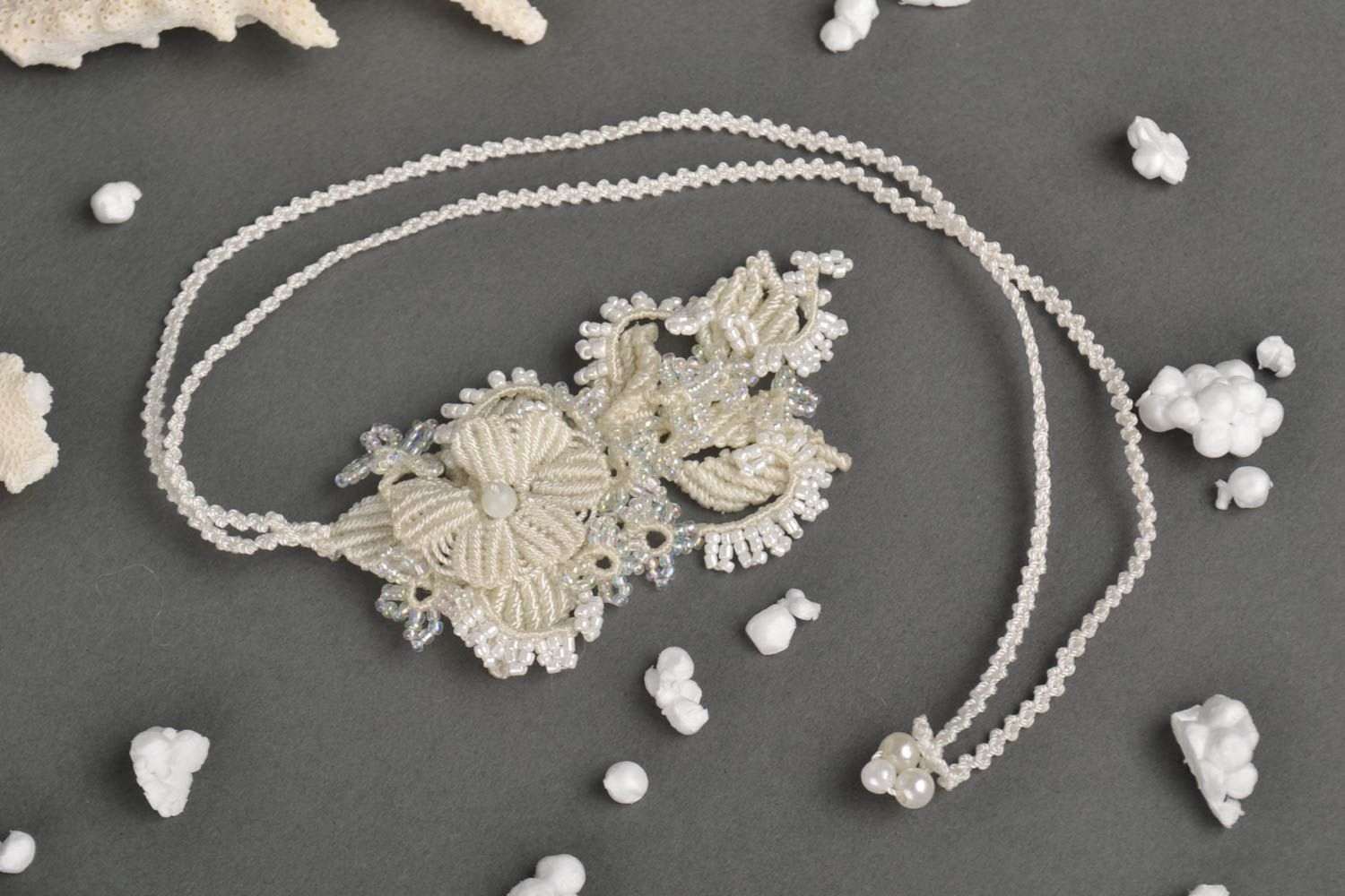 Handmade stylish beautiful pendant elegant accessory woven flower pendant photo 1