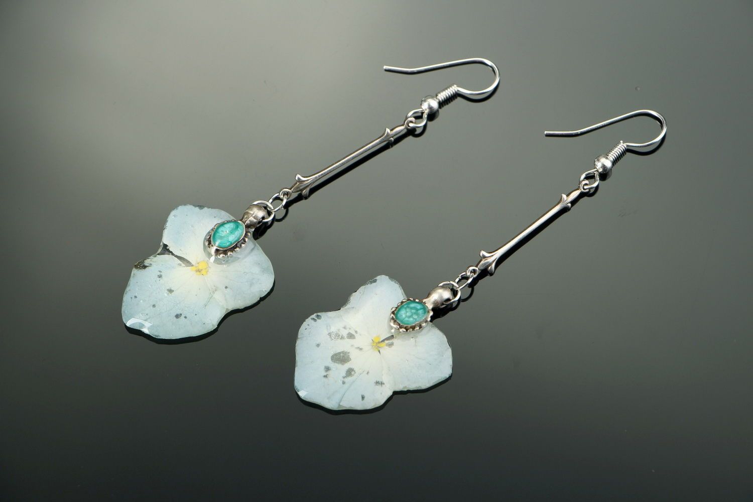 Long earrings with flowers of hydrangea photo 2