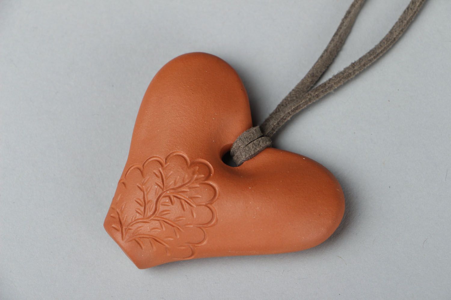 Ceramic pendant whistle Heart photo 5