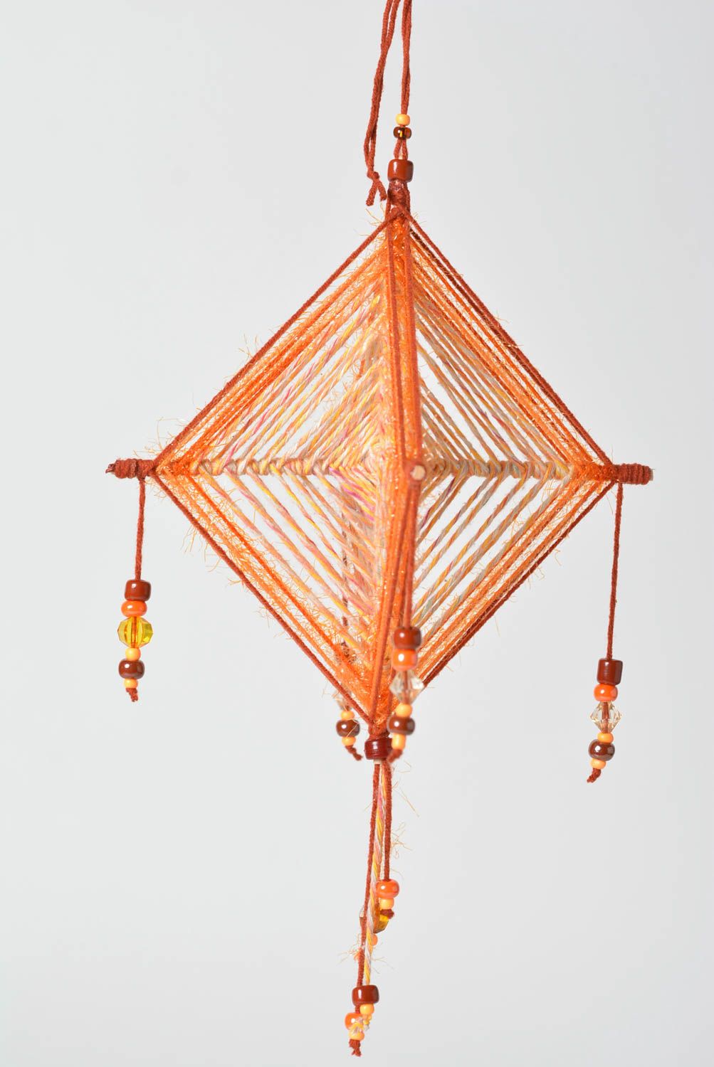 Настенный декор ручной работы мандала из ниток оранжевое панно на стену фото 2