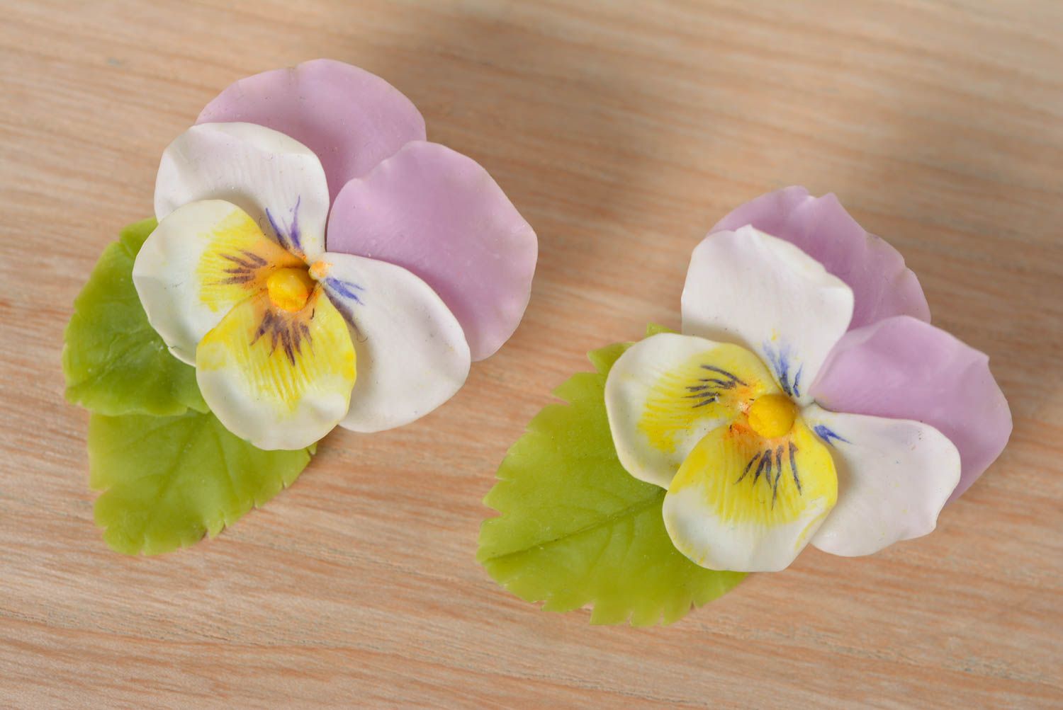 Beautiful handmade designer plastic flower earrings women's jewelry Pansies photo 1