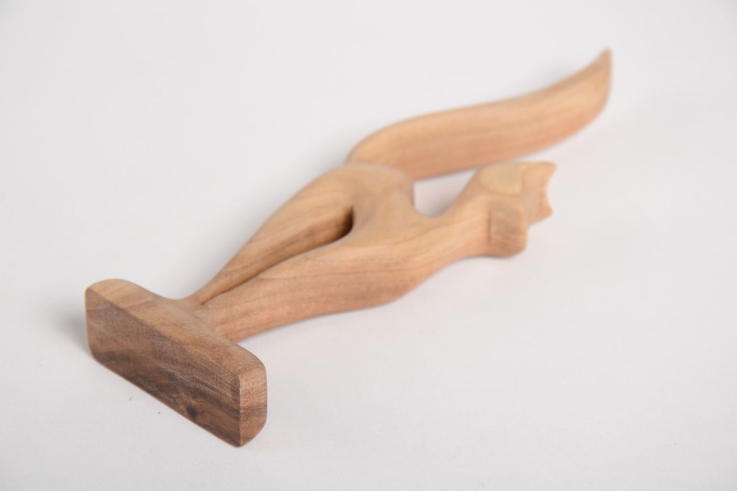 Figura de madera hecha a mano objeto de decoración souvenir original Gata foto 4