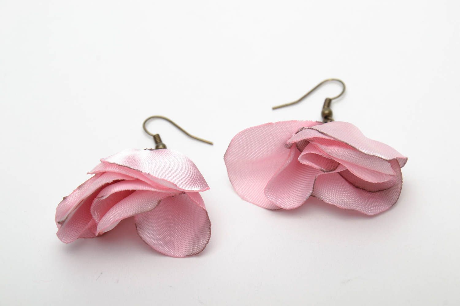 Floral earrings made of satin ribbons photo 3