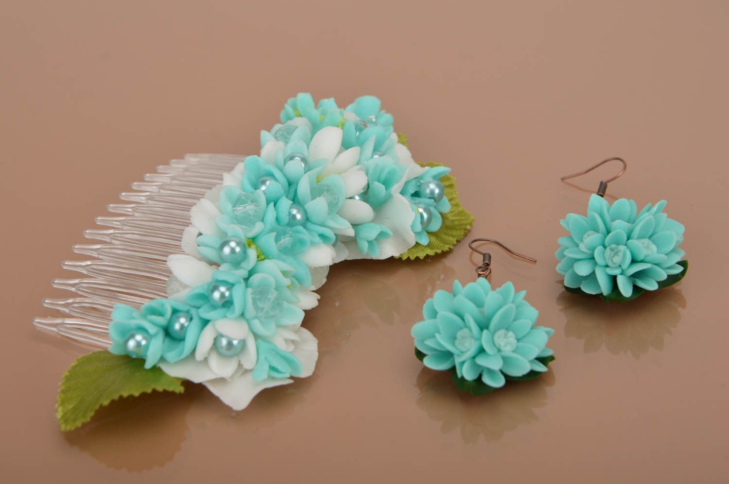 Set of handmade polymer clay floral accessories 2 items earrings and hair comb photo 3