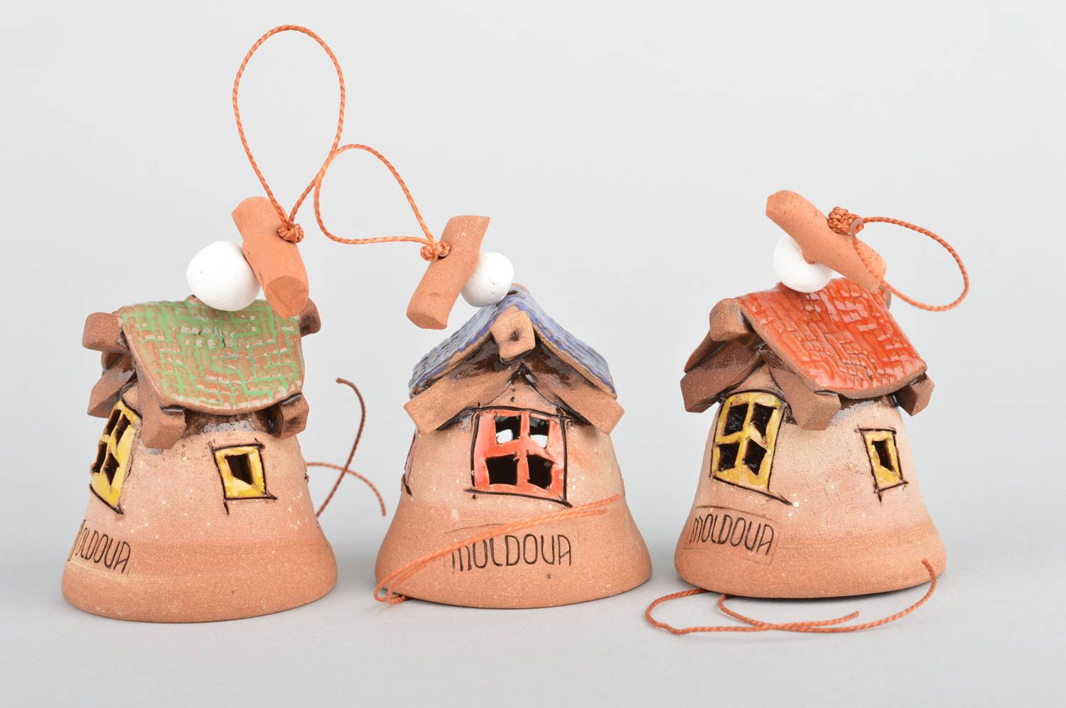 Handmade designer painted ceramic bells set 3 pieces for home decor photo 5