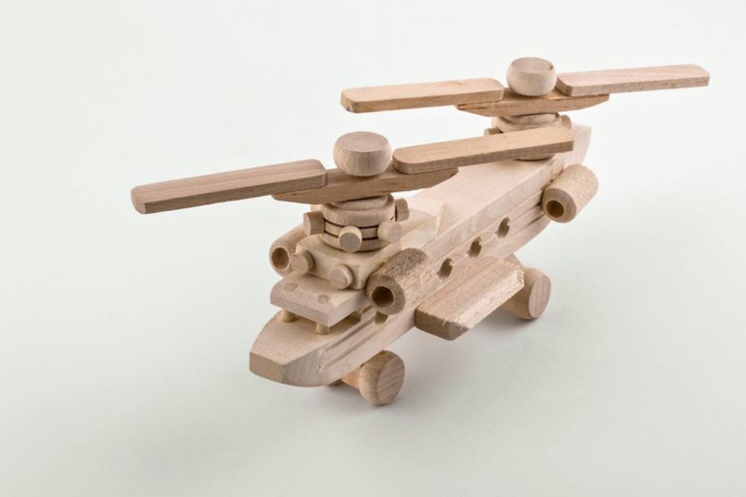 Деревянная игрушка Вертолет фото 5