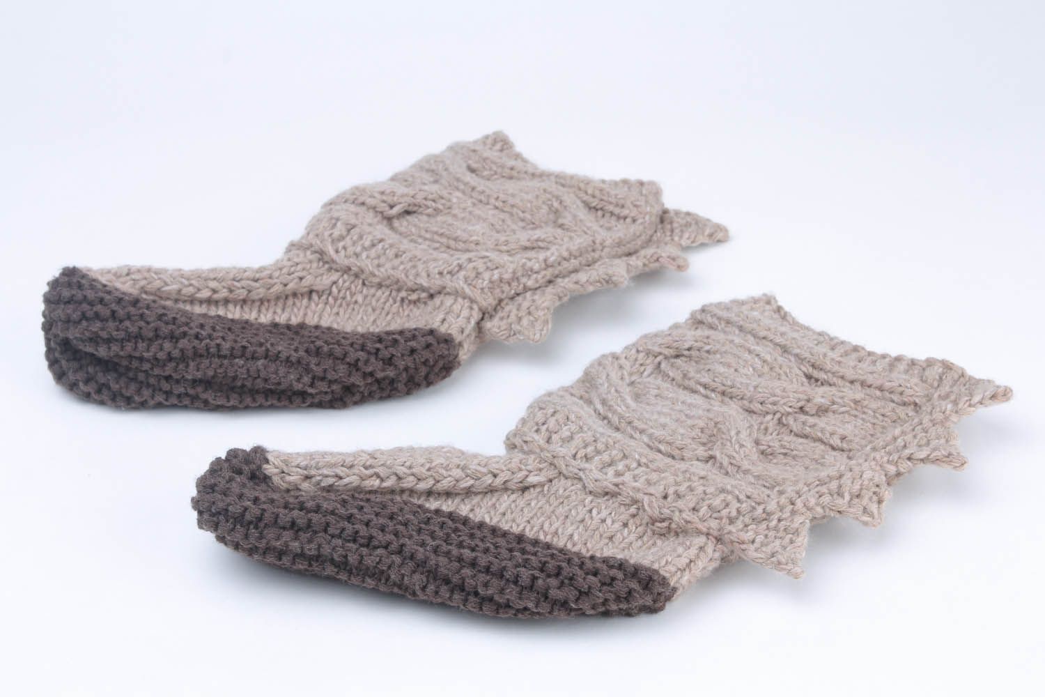 Meias quentes de mulher tricotadas de lã natural à mão  foto 3