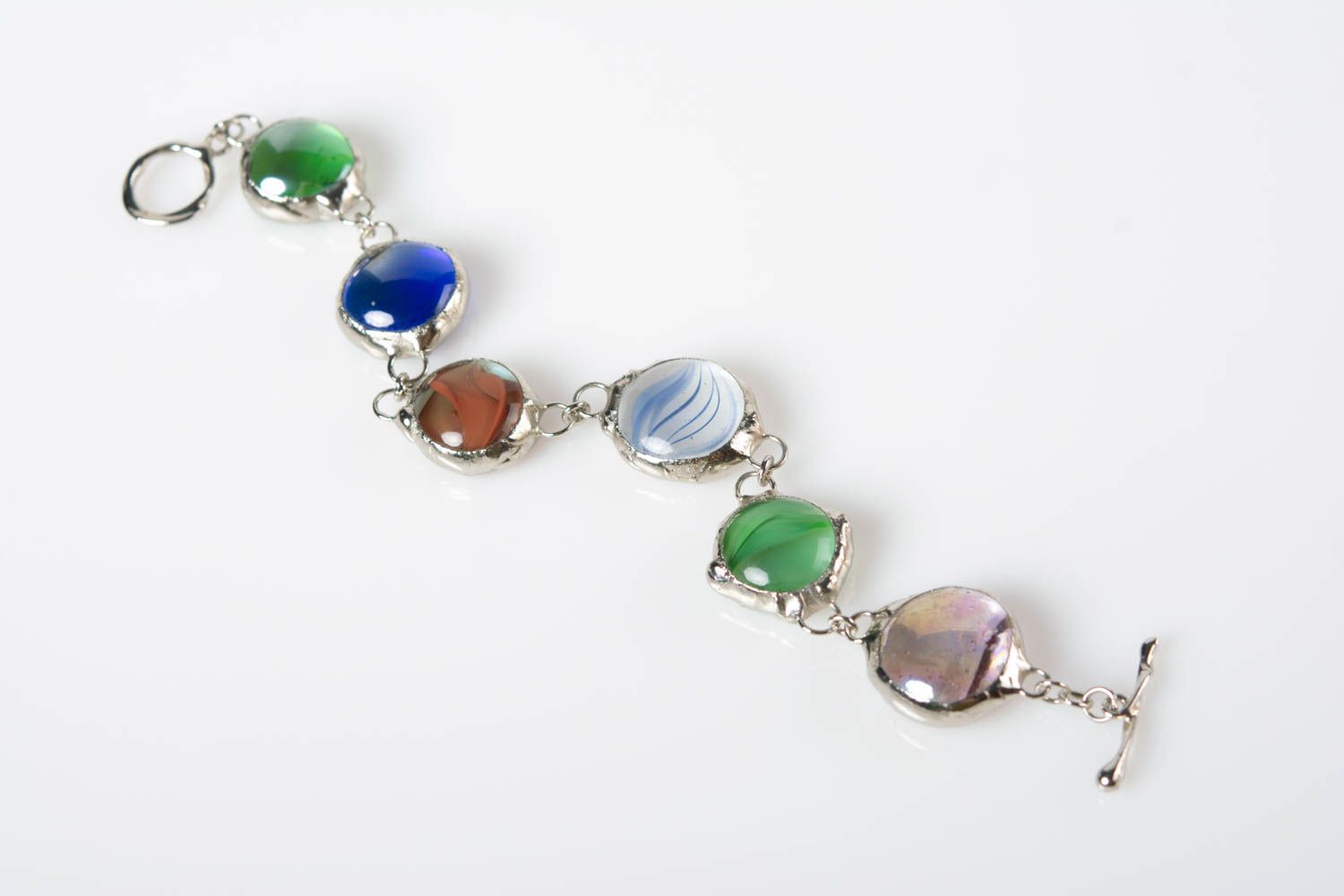 Bracelet en verre et métal fait main multicolore design original pour femme photo 2