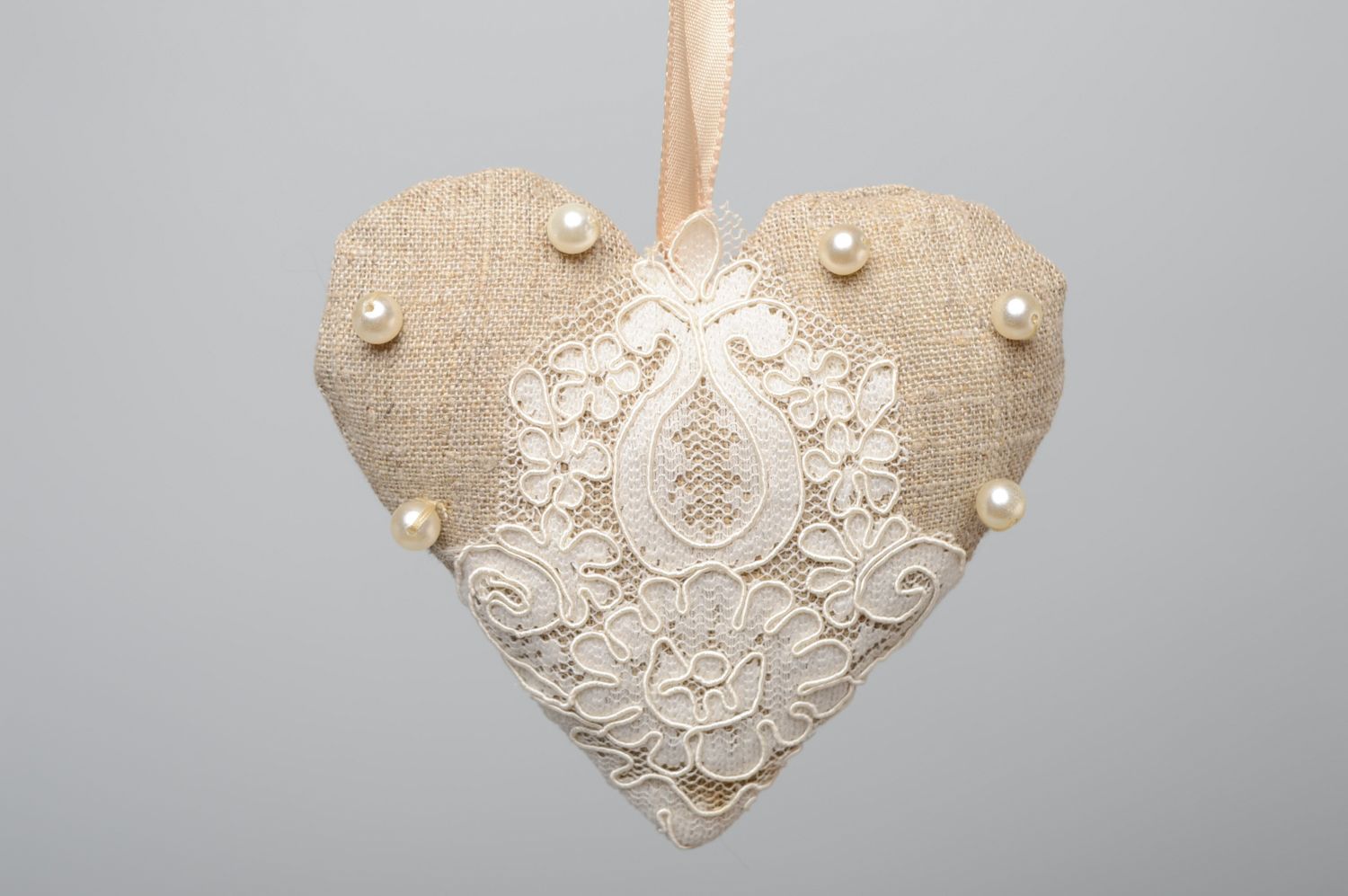 Interior pendant heart with lace photo 2