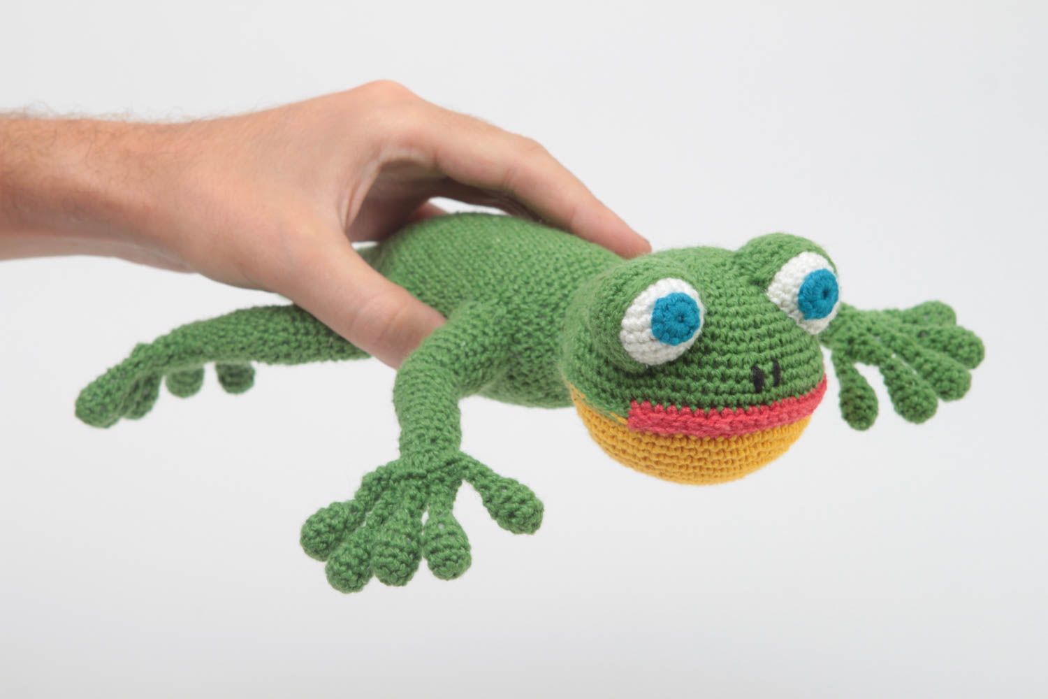 Décoration peluche fait main Jouet enfant Cadeau original salamandre tricotée photo 5