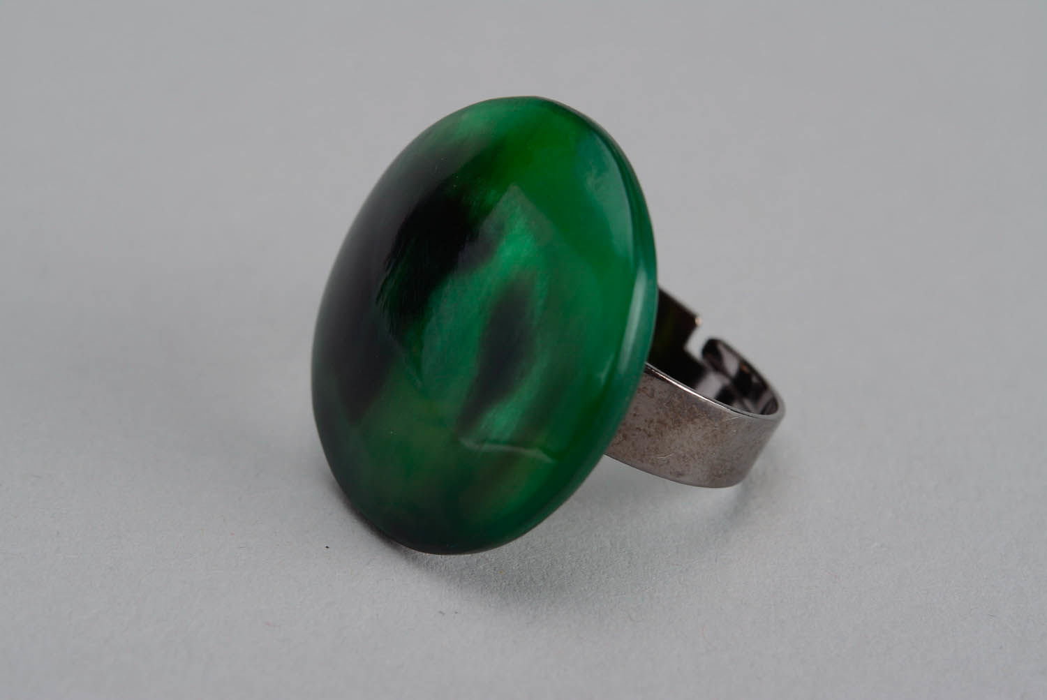 Ring with cow horn photo 1