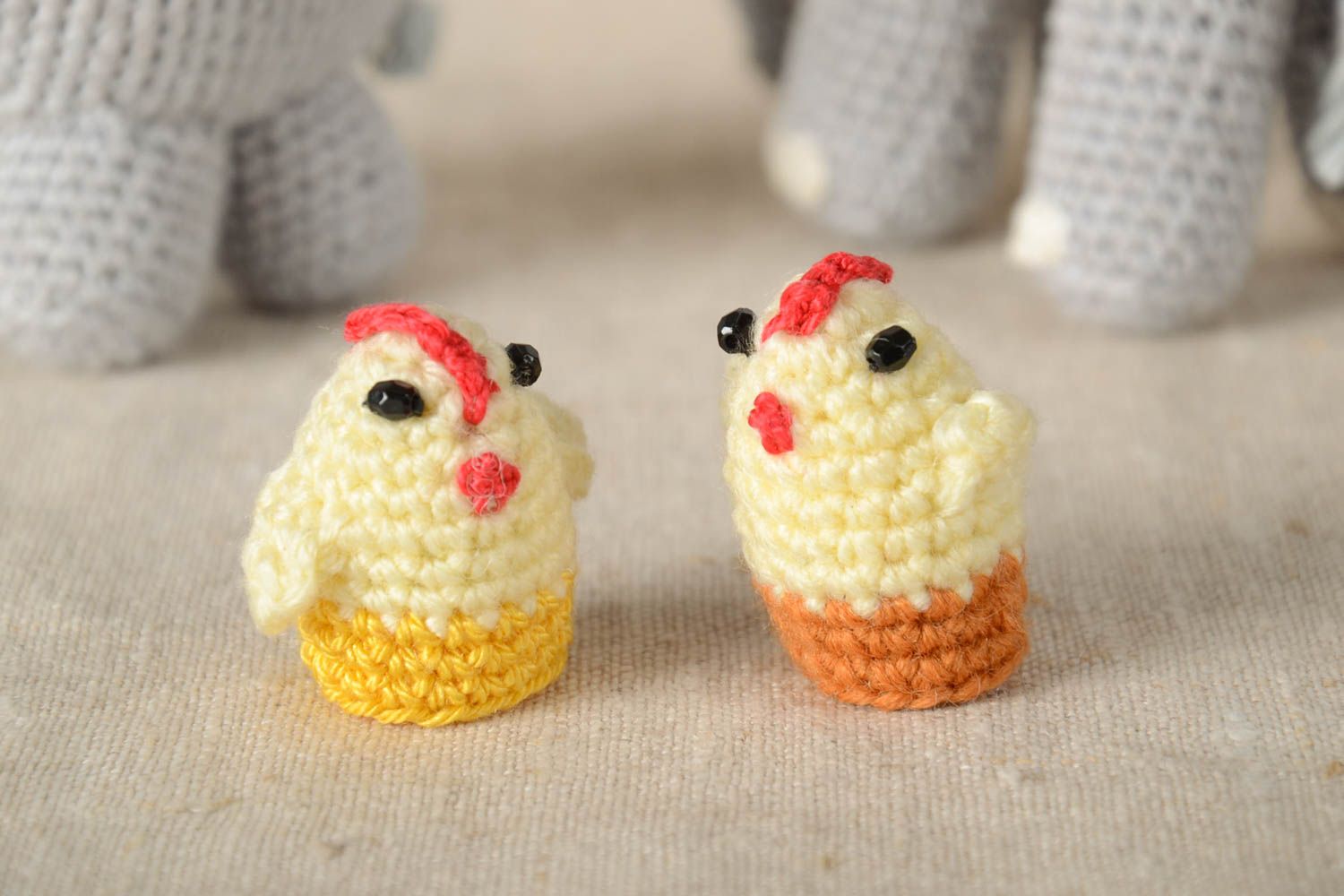 Tiny handmade toys crocheted beautiful toys chickens toys for kids 2 pieces photo 1