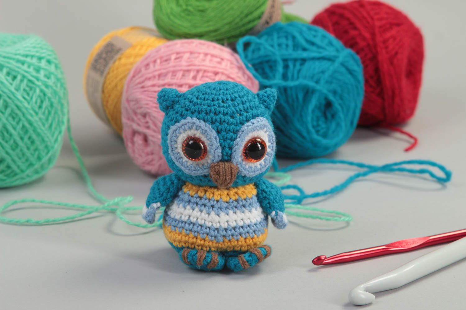 Jouet enfant Peluche tricotée fait main Cadeau original Chouette bleue sympa photo 1