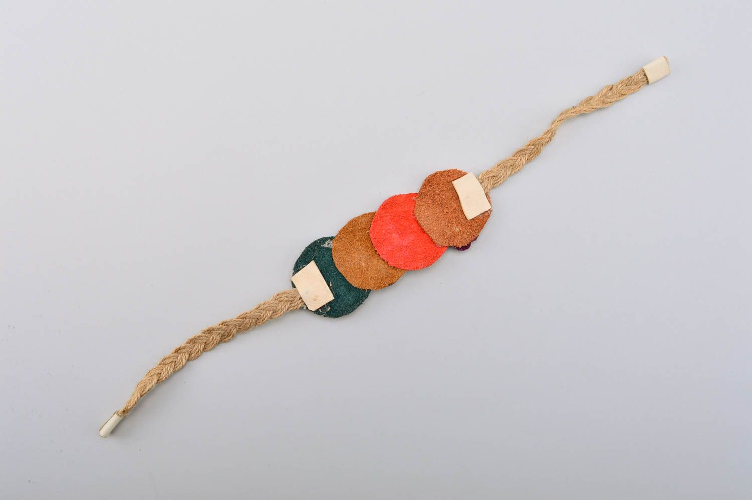 Breites Armband handgemacht Schmuck für Frauen Leder Accessoire bunt stilvoll foto 5