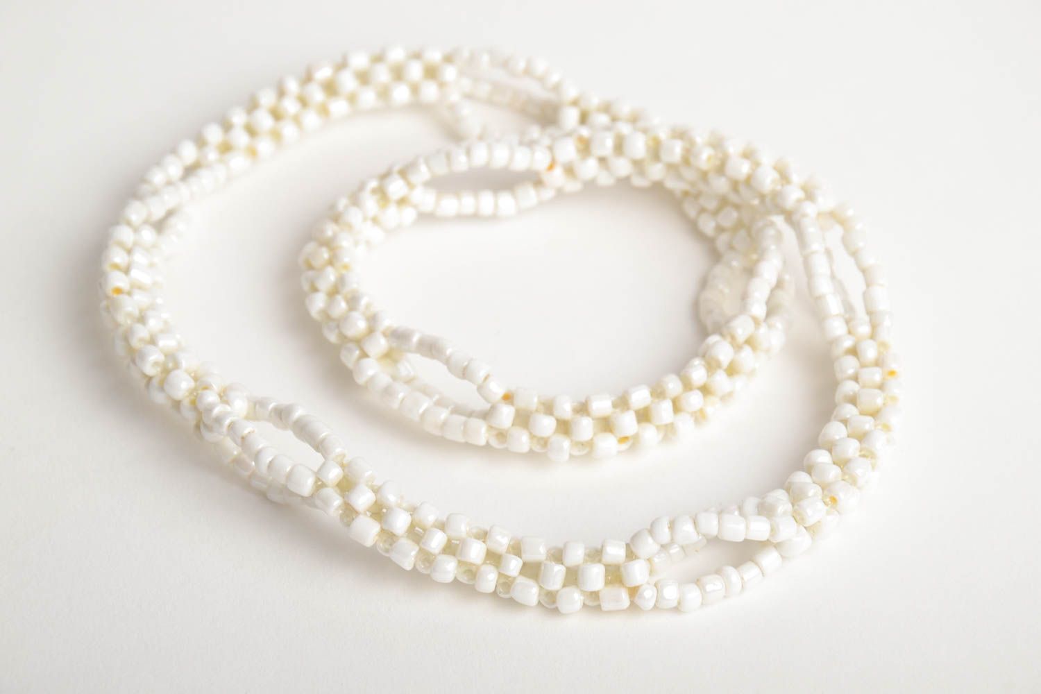 Handmade designer women's thin laconic crocheted beaded necklace of white color  photo 5