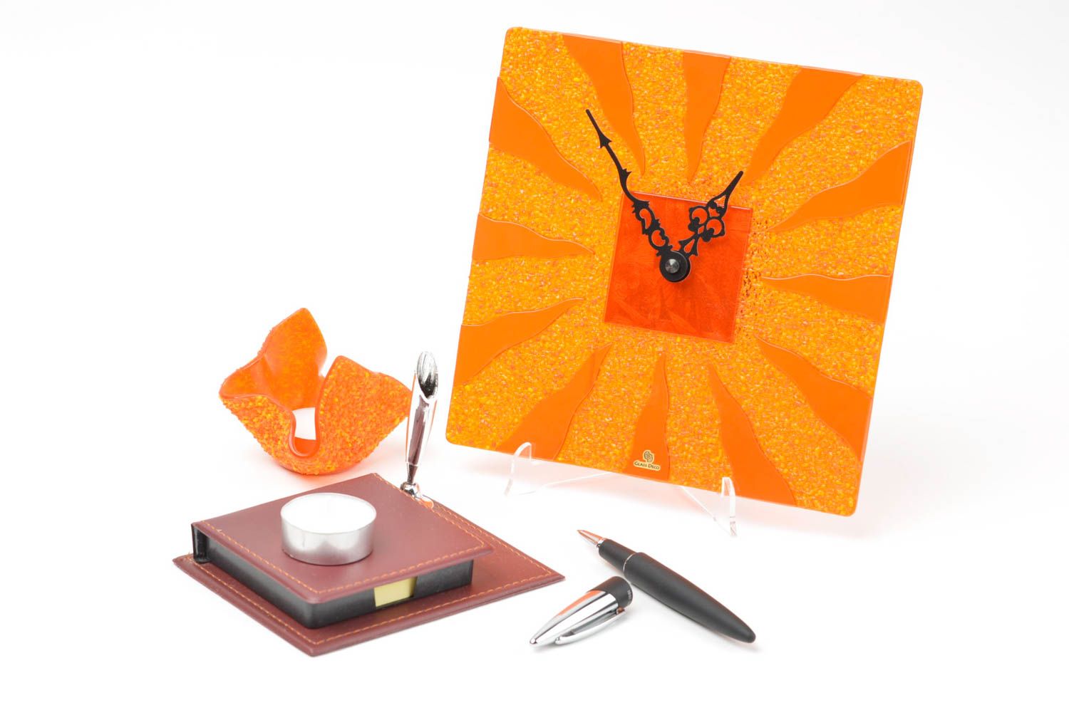 Horloge murale fait main Horloge déco carrée en verre orange Accessoire maison photo 1
