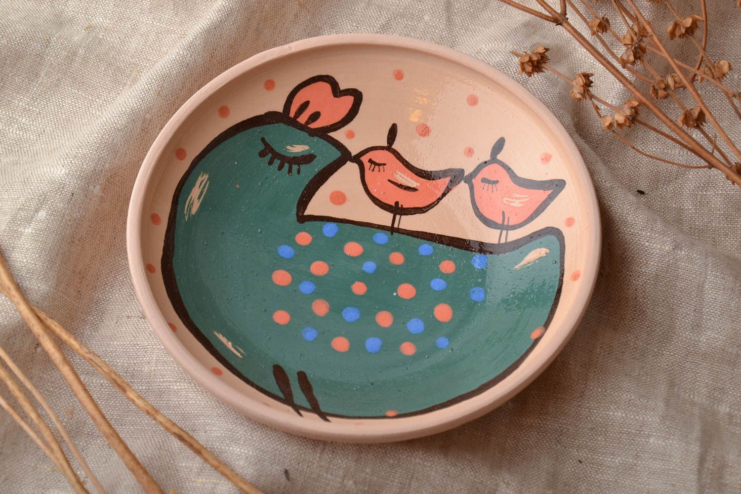 Pink ceramic plate with birds photo 1
