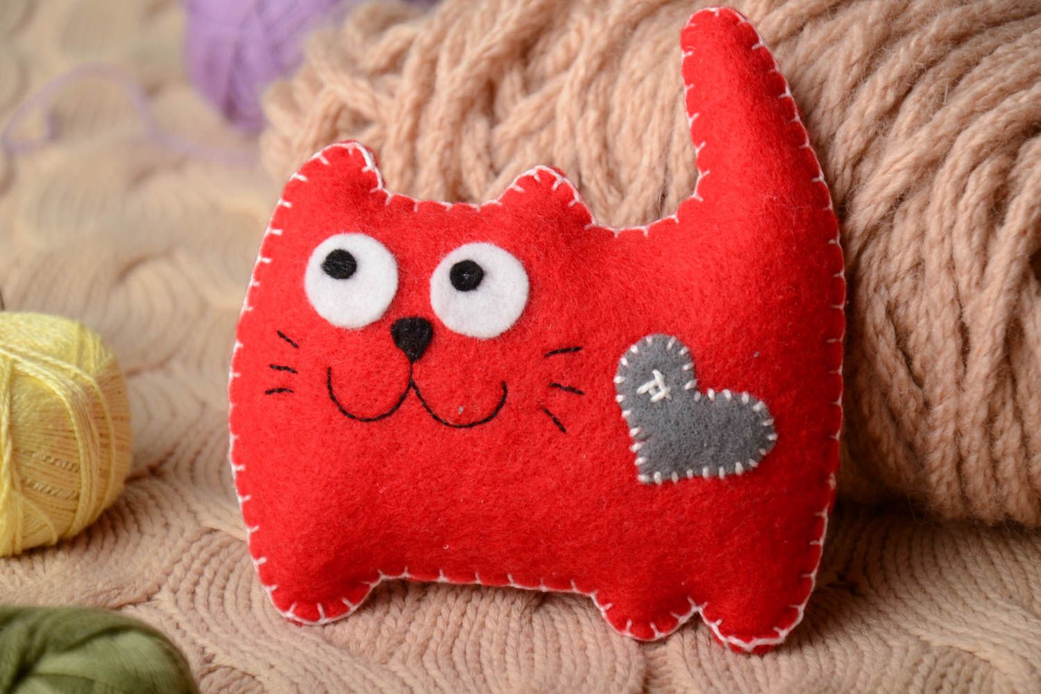 Handmade small red felt soft toy red cat with gray heart for kids and decor photo 1