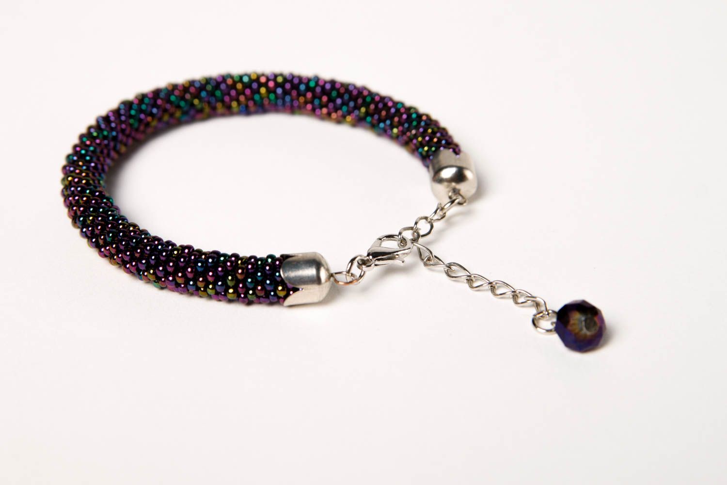 Женский браслет хэнд мейд темный жгут из бисера необычное украшение из бисера фото 4
