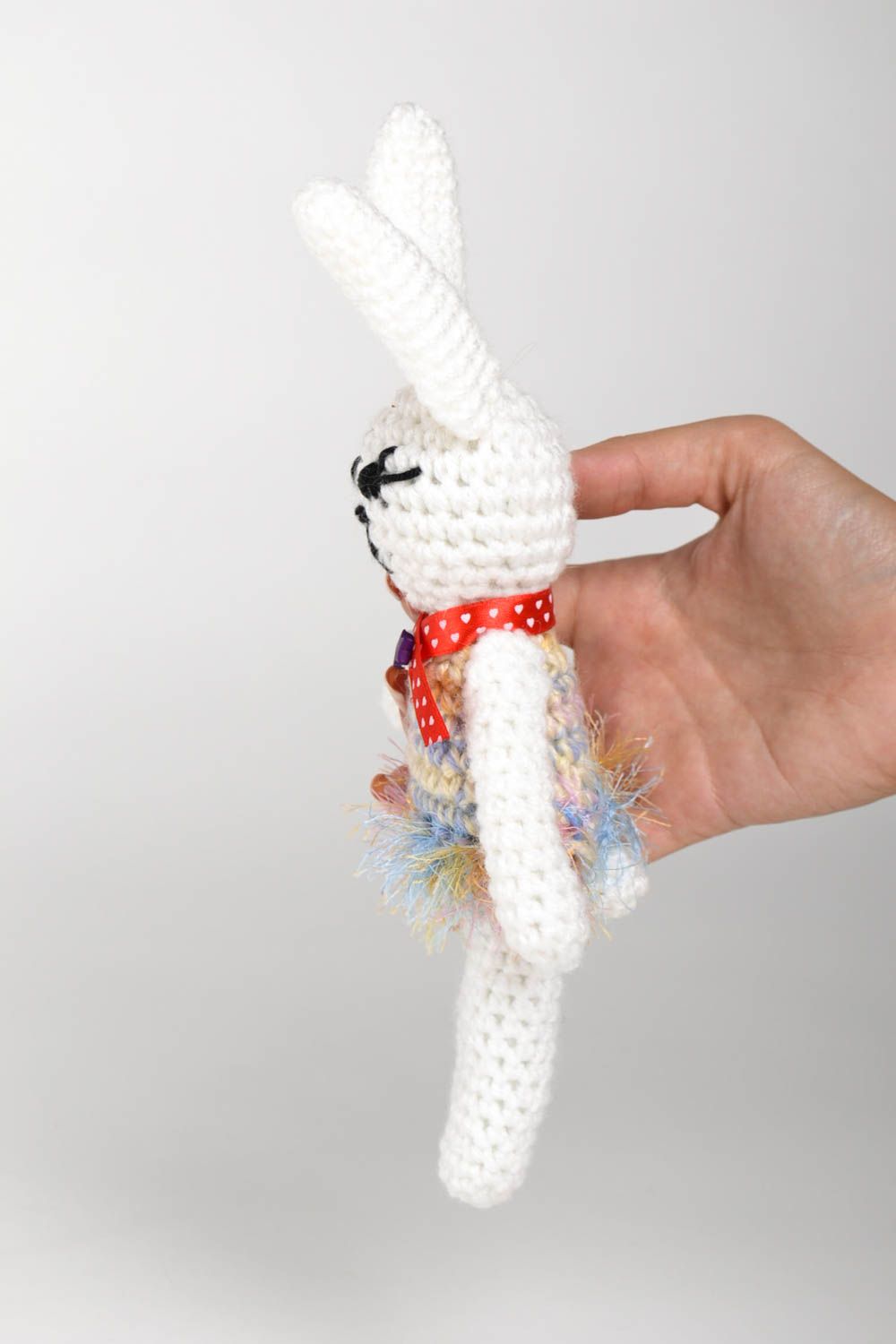 Игрушка заяц ручной работы вязаная мягкая игрушка детская игрушка красивая фото 2