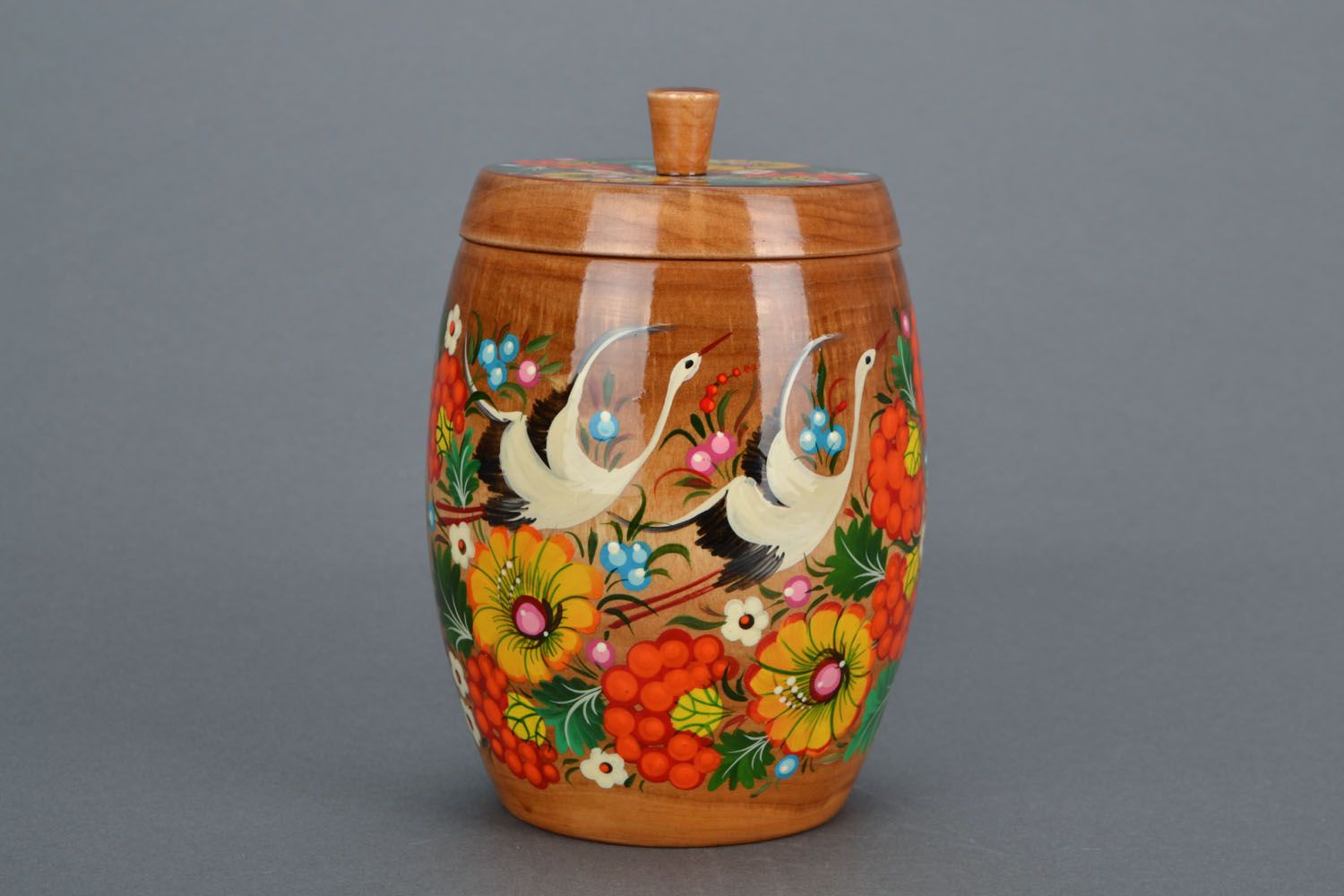 Wooden pot with oil painting photo 3