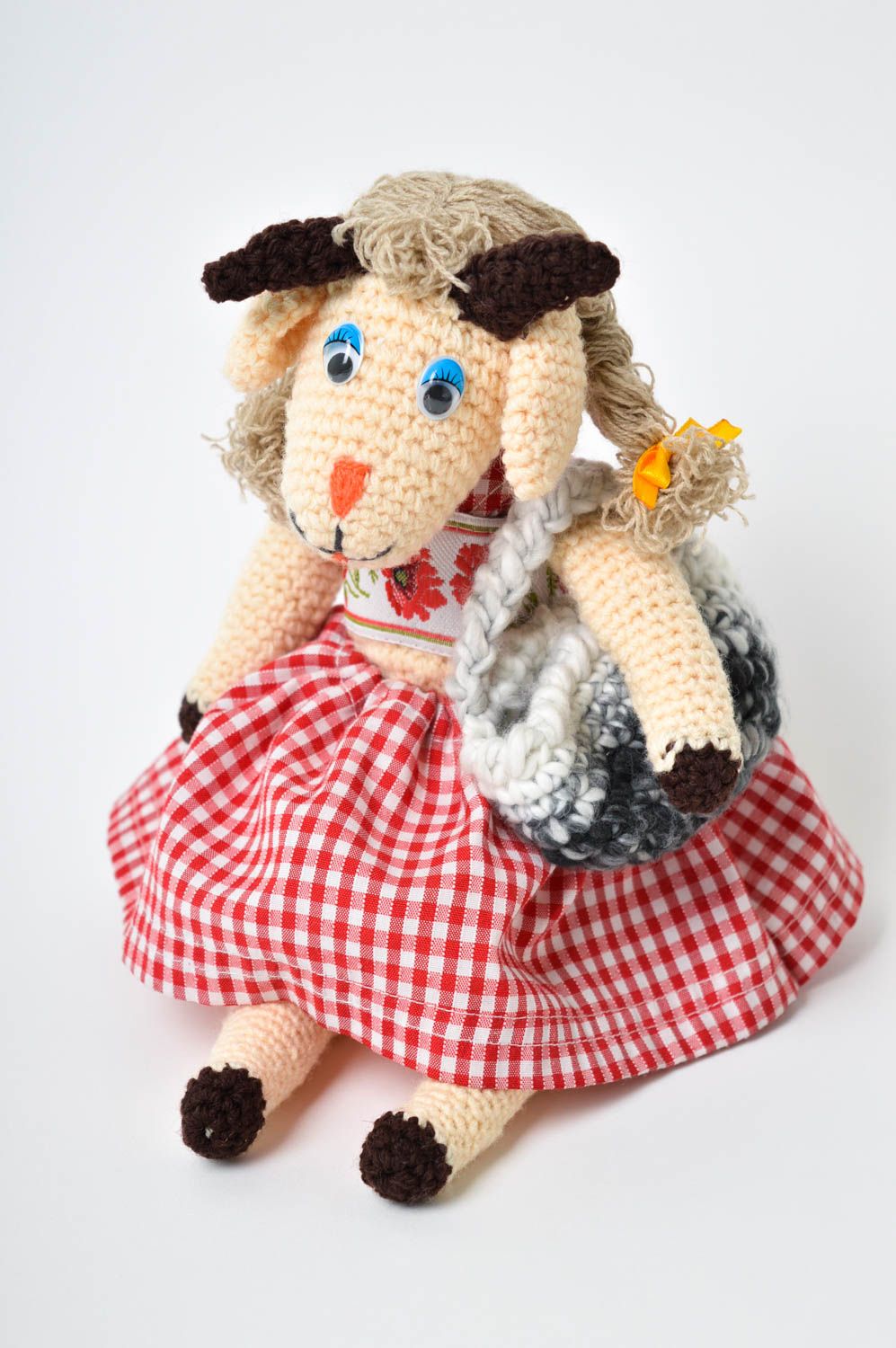 Peluche chèvre fait main Jouet pour enfant tricoté design Cadeau enfant coton photo 2