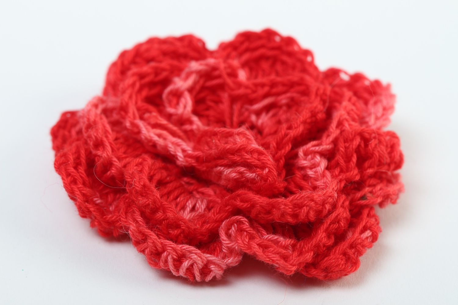 Fleur au crochet faite main Fourniture bijoux rouge en coton Création bijoux photo 3