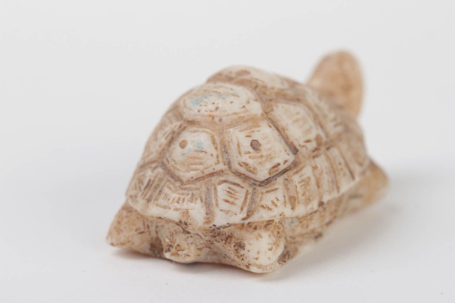 Статуэтка из полимерной смолы черепаха ручной работы красивая небольшая фото 3