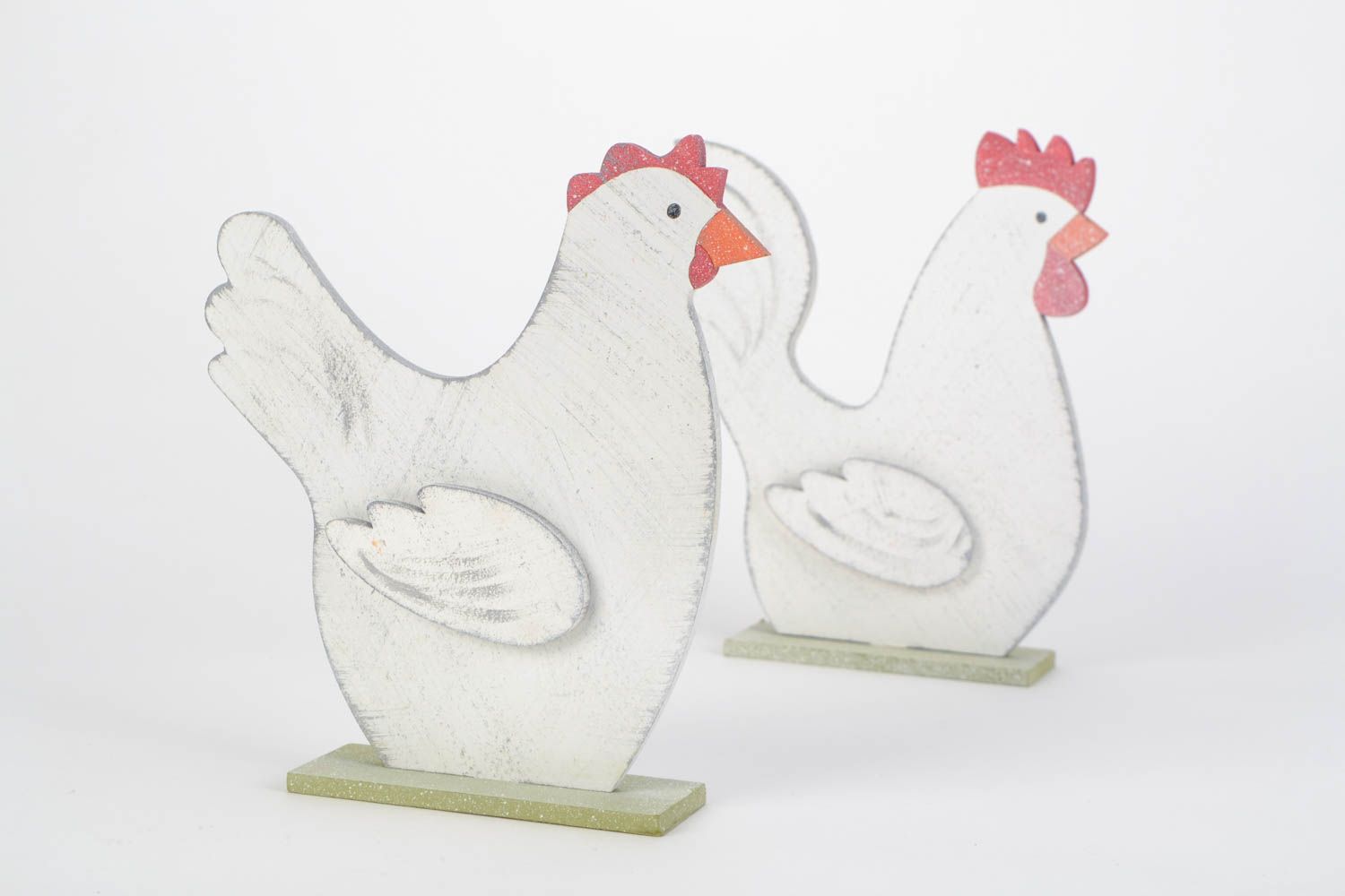 Set of handmade painted plywood desktop toys 2 pieces small hen and cock figurines photo 3
