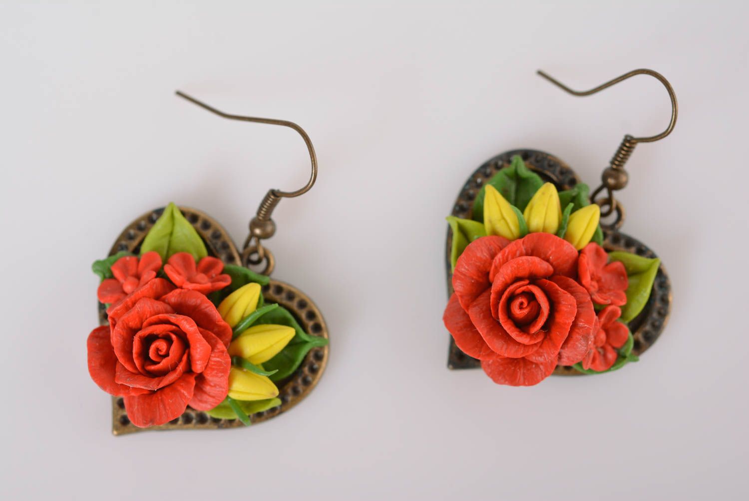 Handgemachte Blumen Ohrringe mit Herzen Polymer Schmuck Accessoire für Frauen foto 2