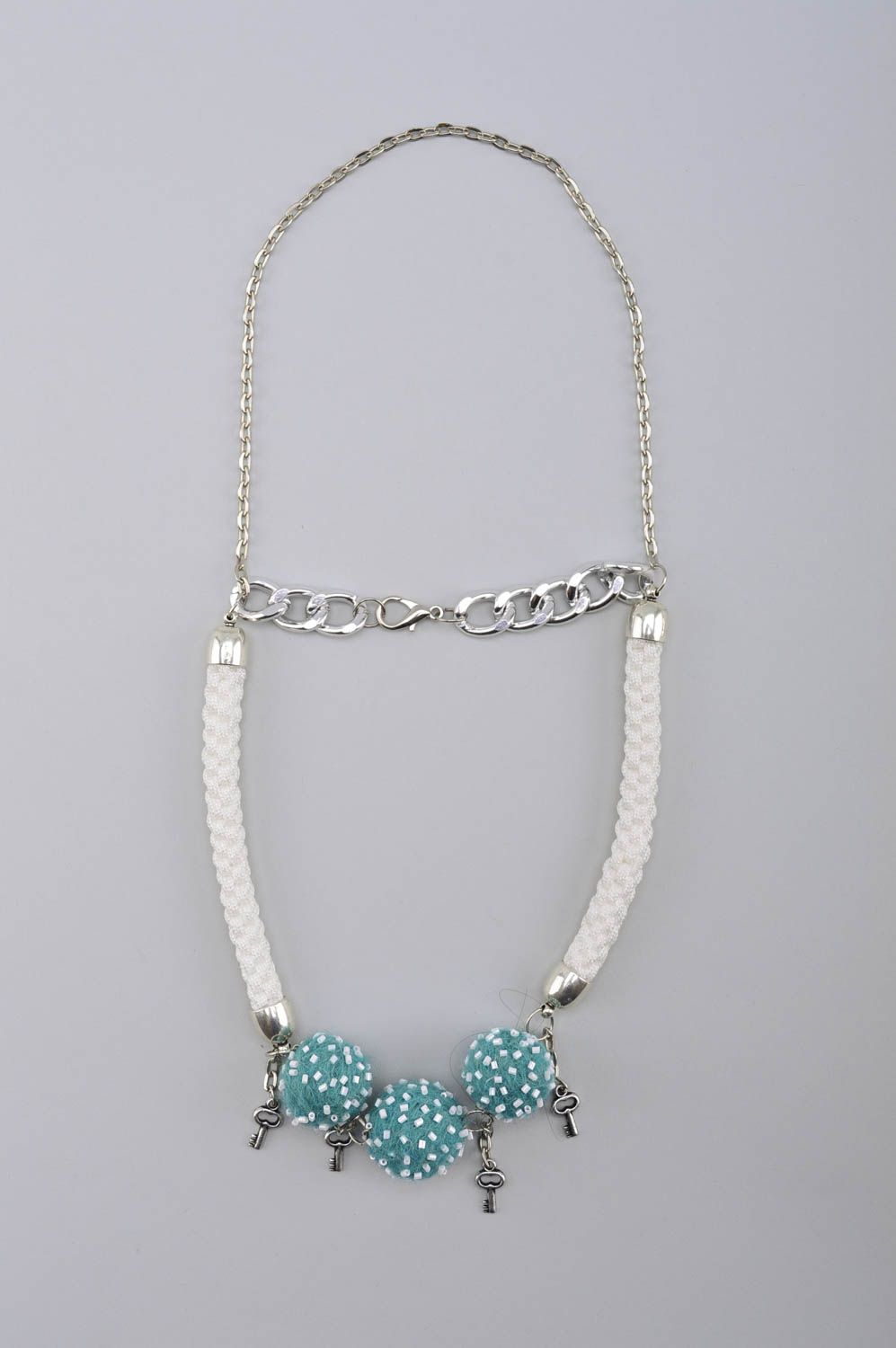 Damen Collier handmade Schmuck Halskette hochwertiger Modeschmuck blau weiß foto 2