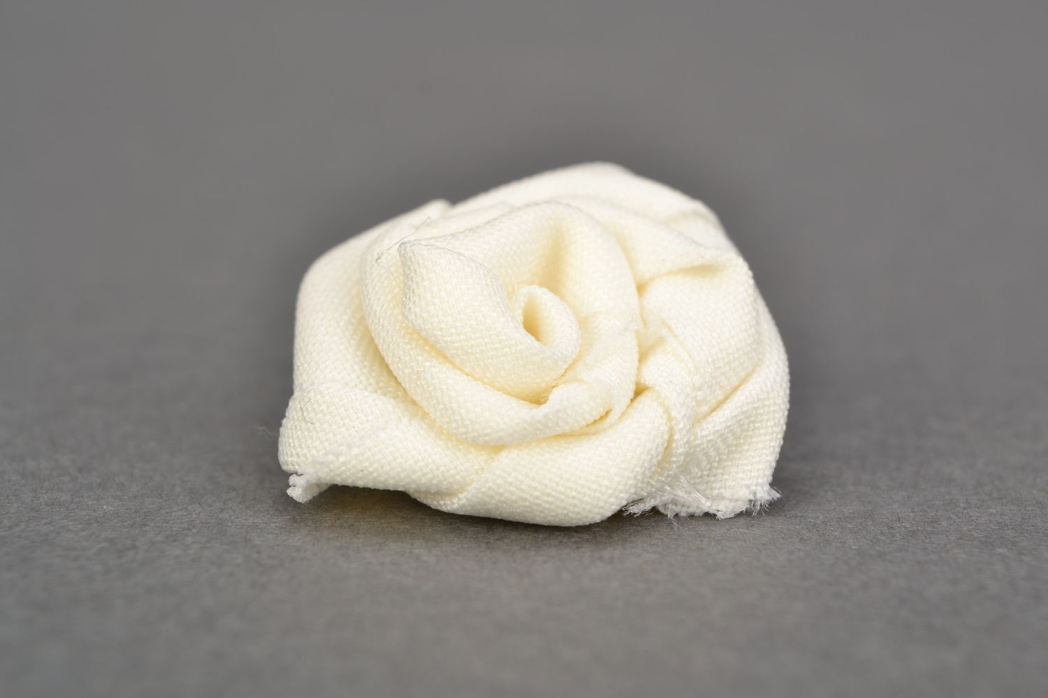 Set of 6 handmade fabric cream rose flowers decorations for DIY accessories photo 3