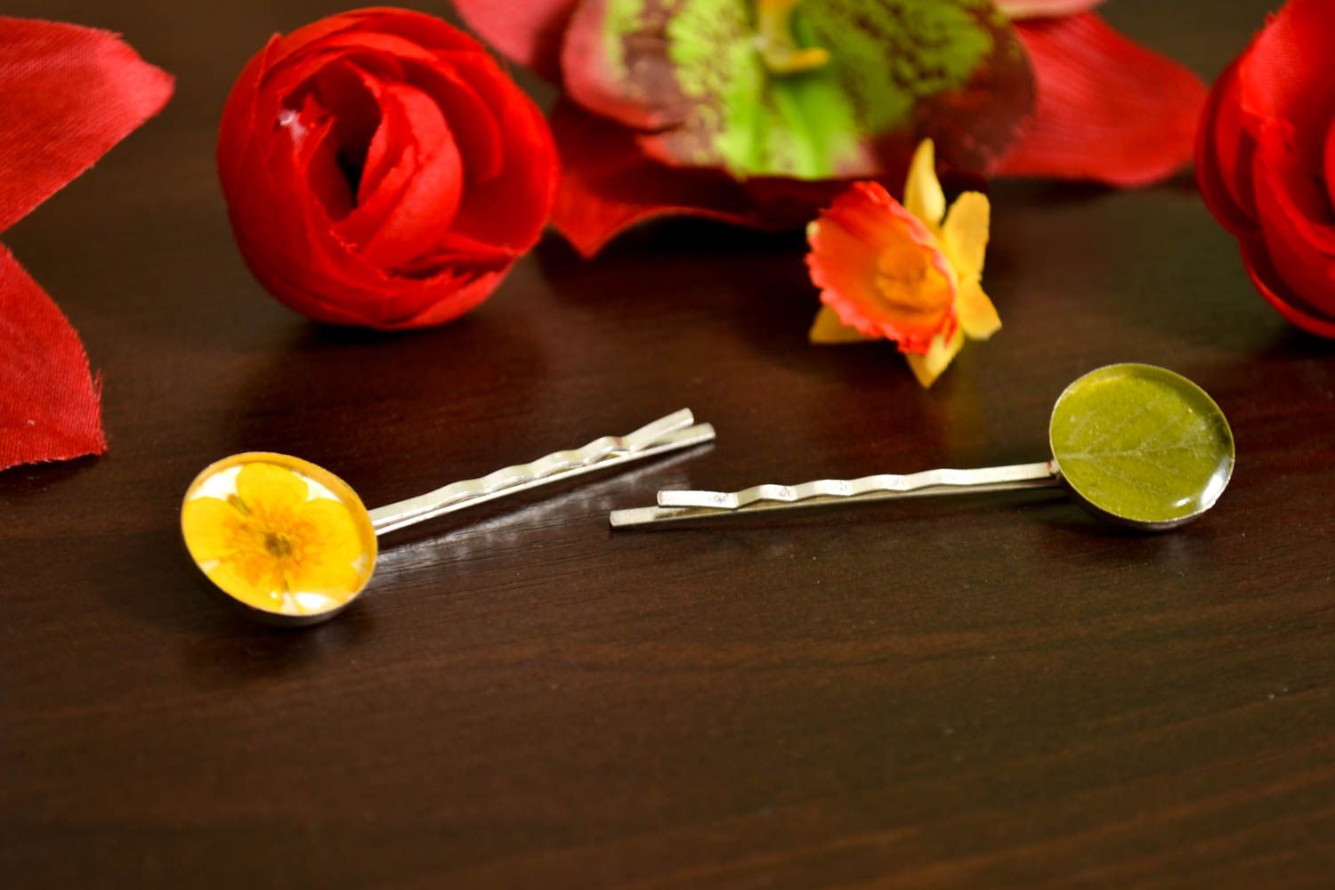 Unusual handmade botanical bobby pin 2 pieces hair ornaments gifts for her photo 1