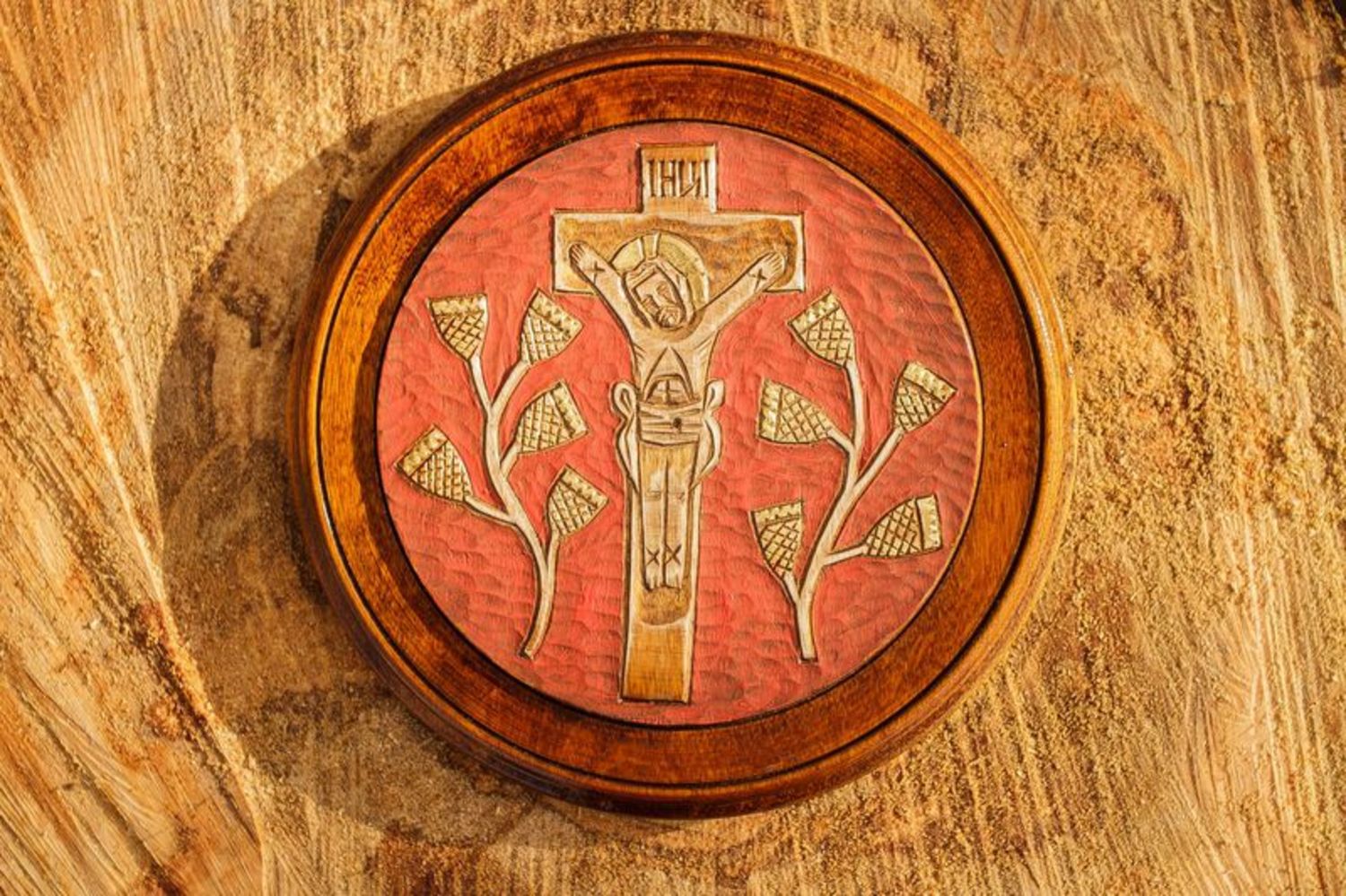Decorative plate with an image of crucifix photo 2