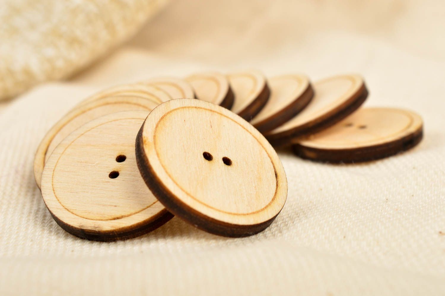 Beautiful handmade wooden buttons plywood blank 10 pieces needlework accessories photo 1