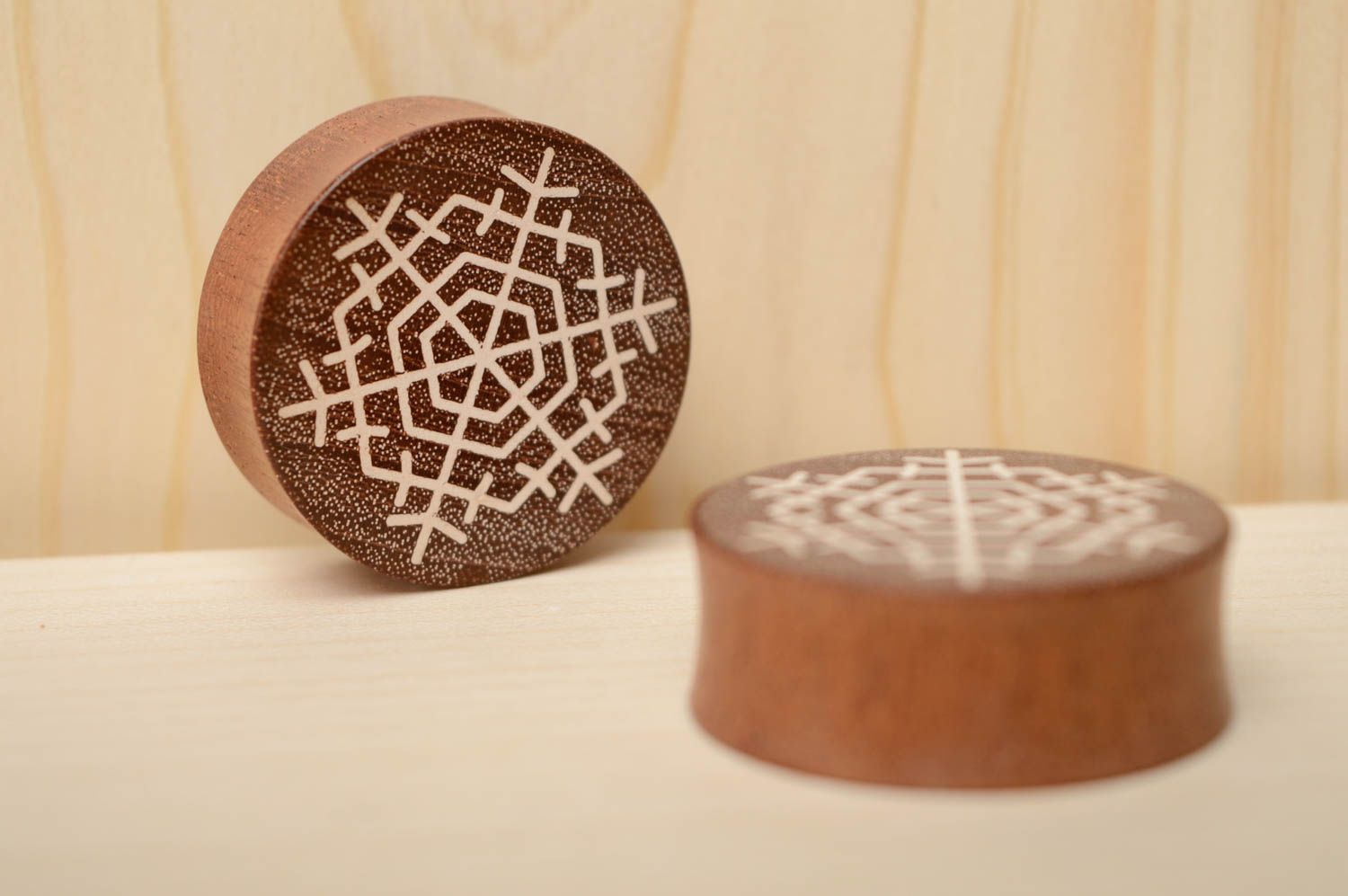 Handmade wooden plugs with snowflakes photo 5