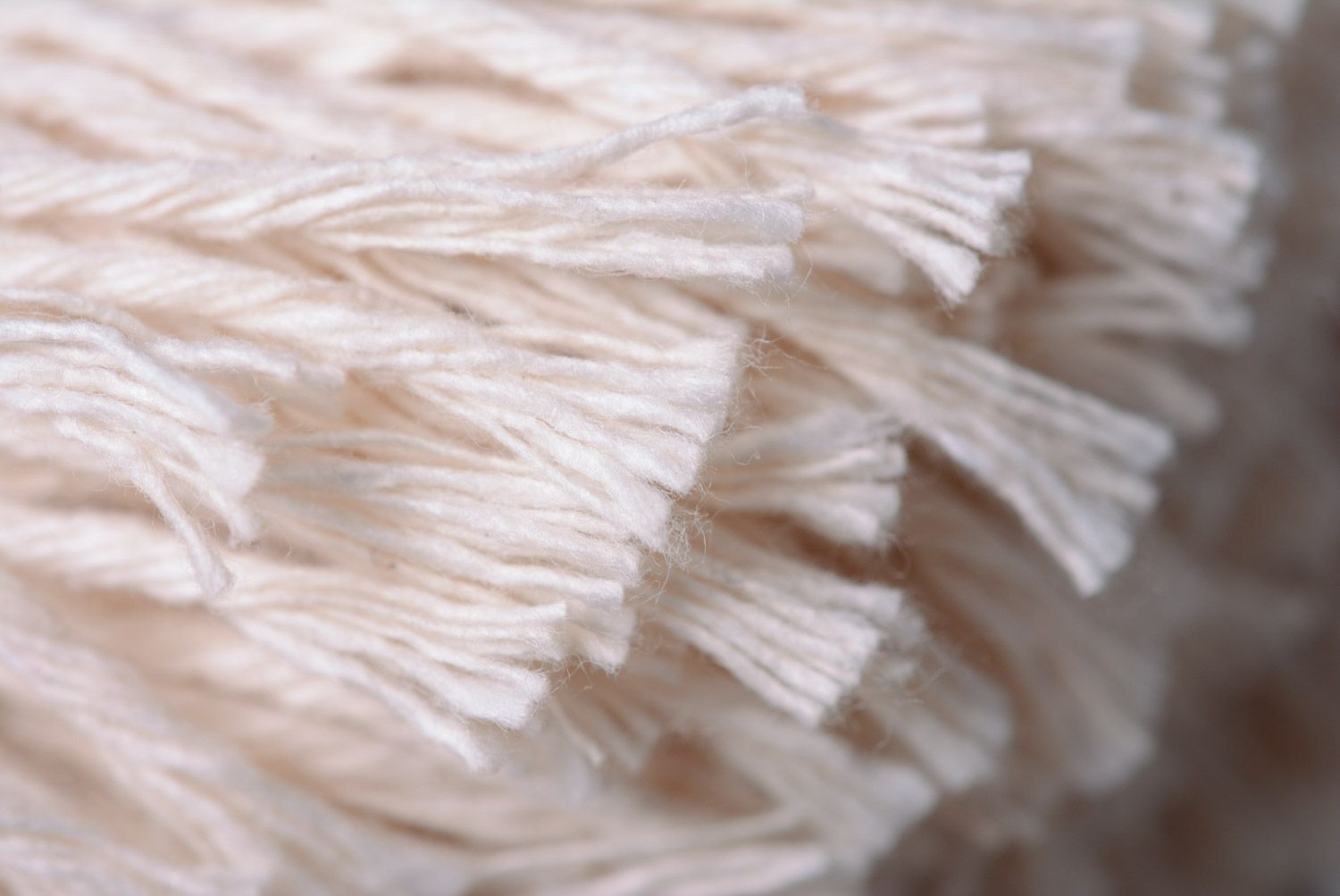 Textil Kuscheltier Bock weiß aus Baumwollgarn für Interieur handmade  foto 4