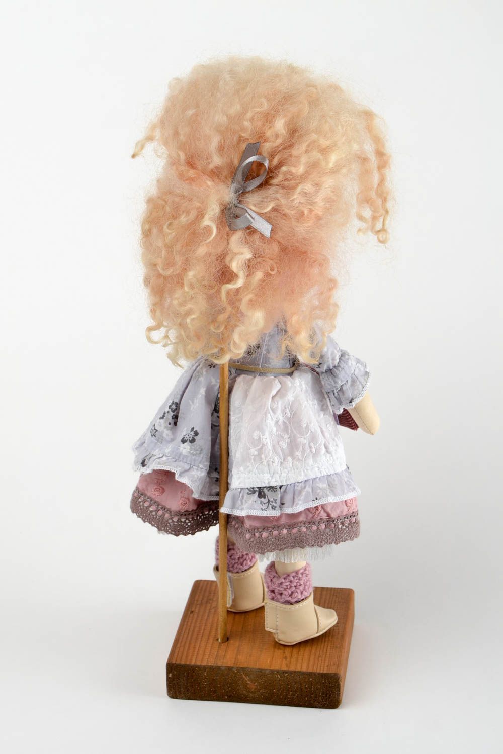 Designer Puppe handgemachtes Stoff Spielzeug originelles Geschenk für Mädchen foto 5