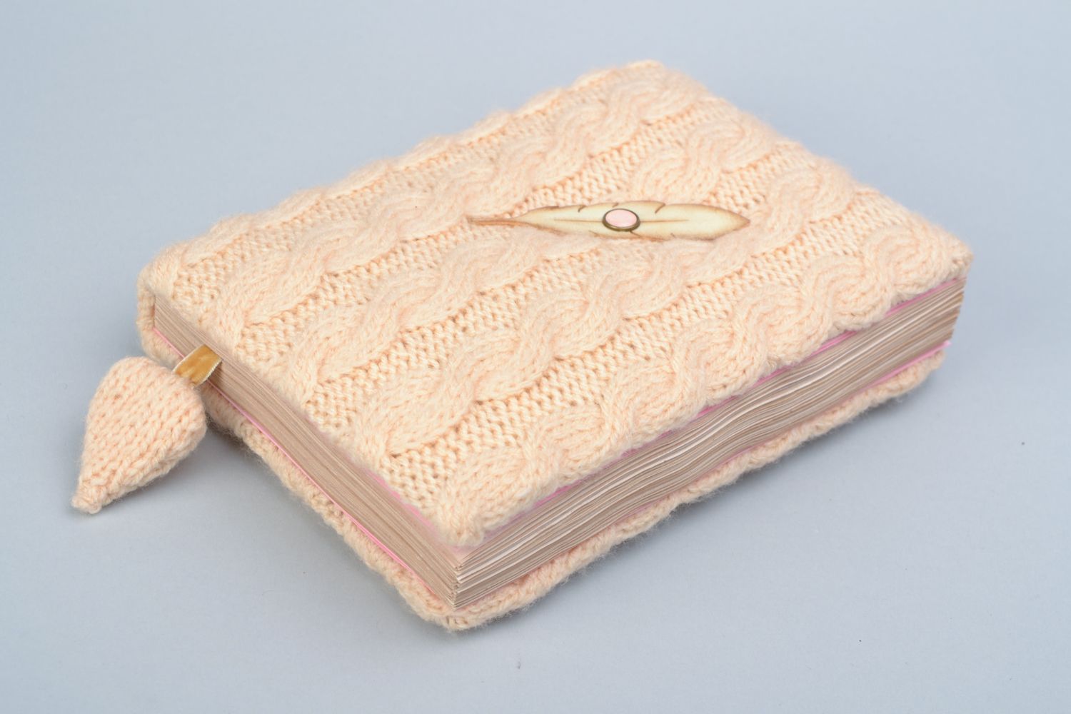 Pink notebook with knitted cover photo 5